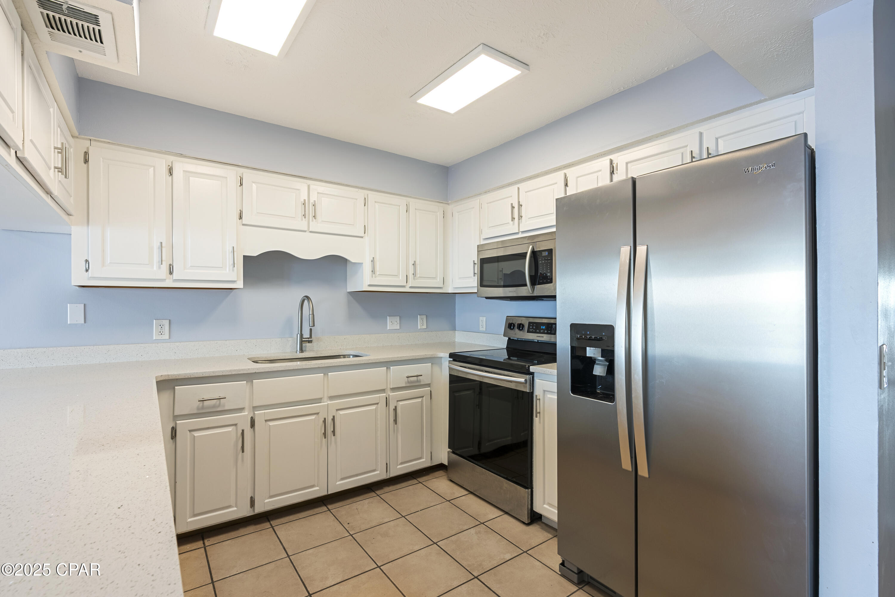  0c9qutt7out9oggl2xydm8eeopsji54cdxm93166gs