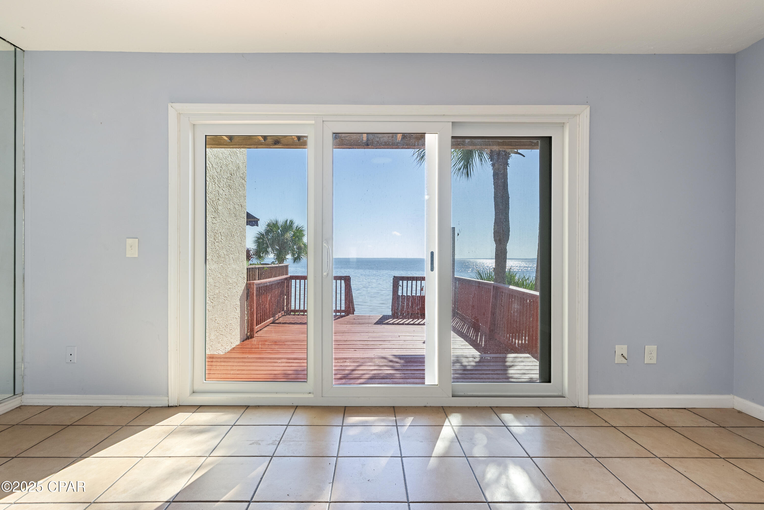 Image 18 For 6453 Oakshore Drive