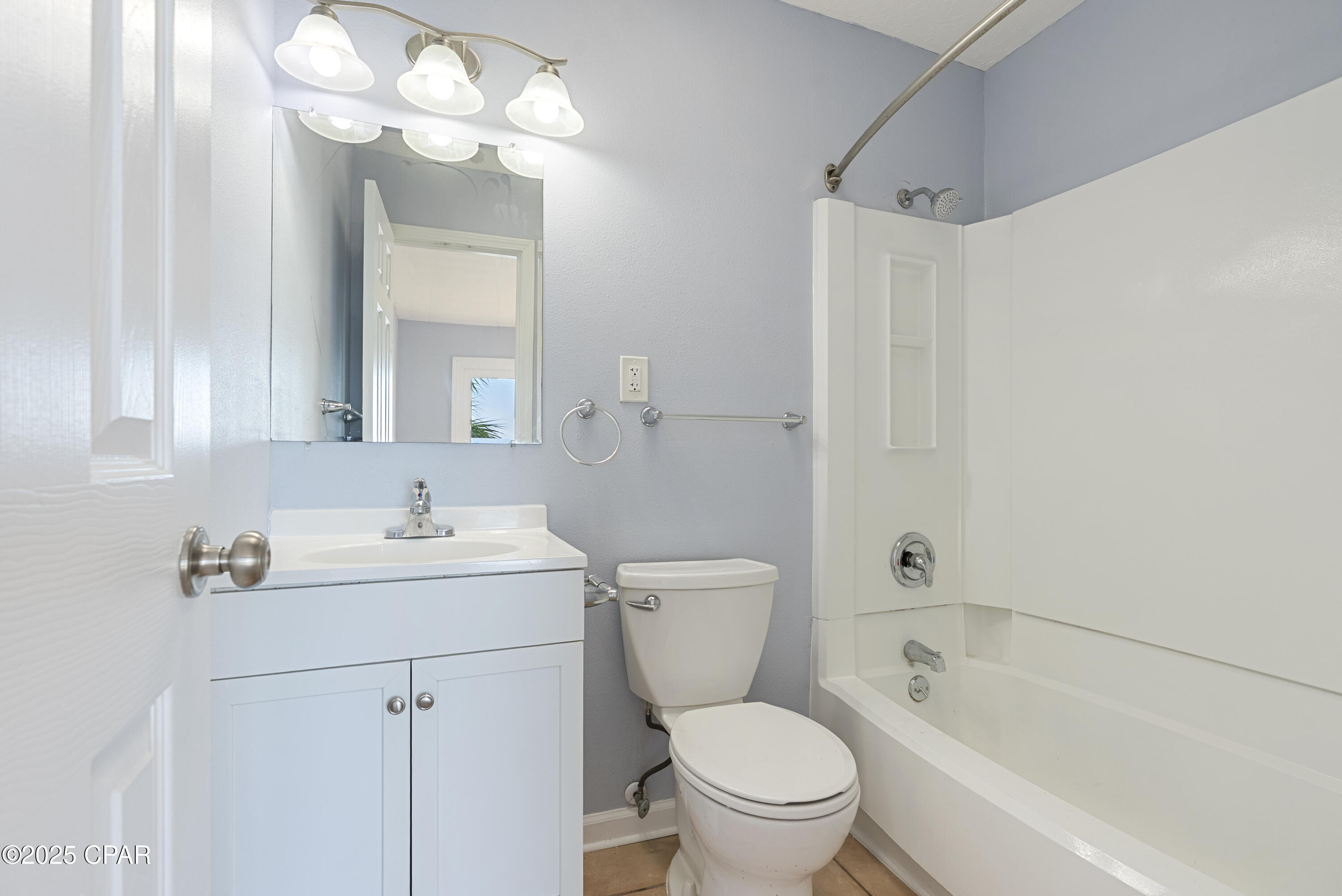 Image 40 For 6453 Oakshore Drive