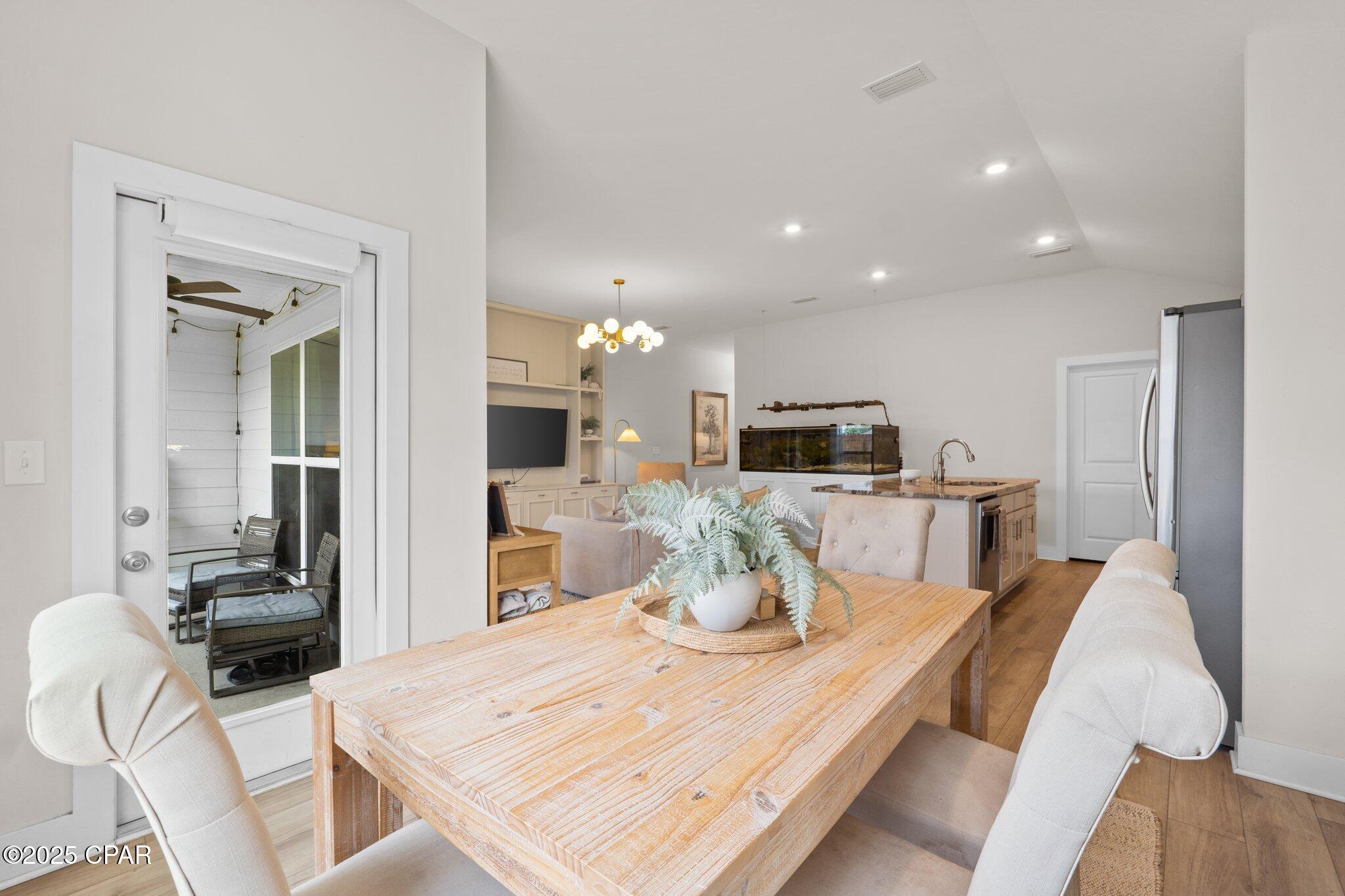 Awyhb15a8rztgoh9rvabmwqgtaub14_md2fdahkhxve