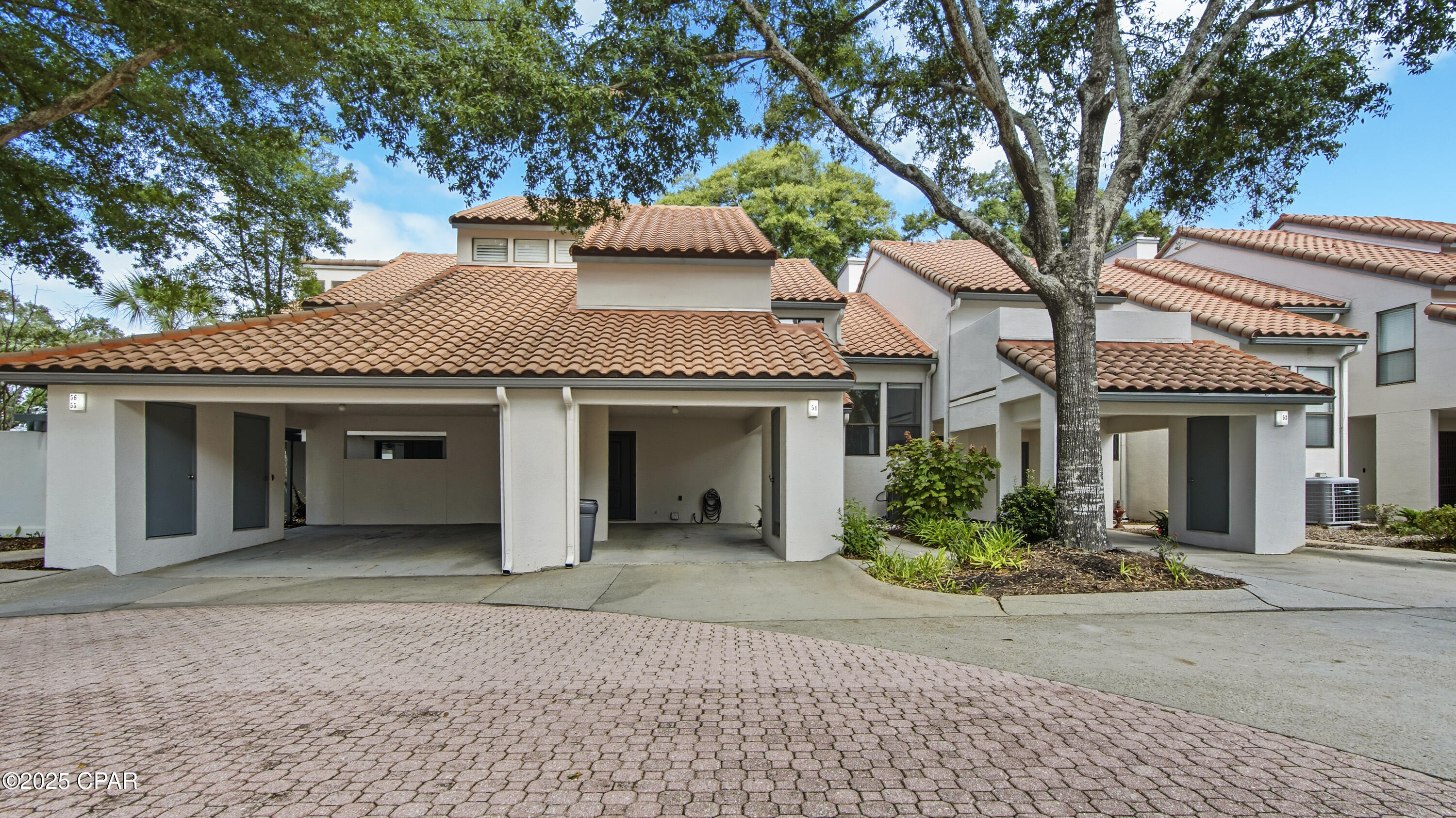 Ye_itiuchqivnw4o6lii3w0fge2zkb7nisb_hls8eei