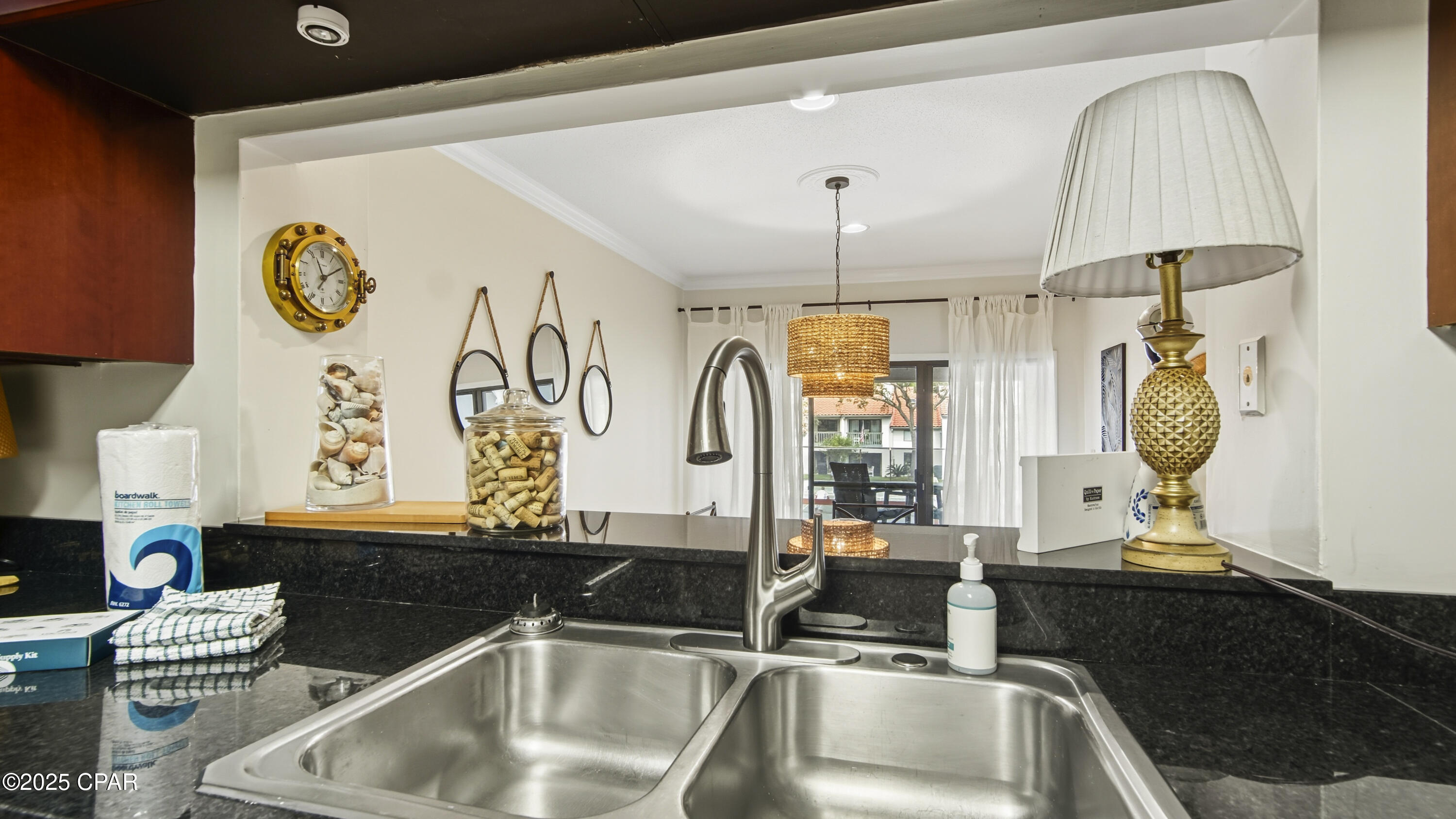 Cd5cf5by_yf1vnv951nbzw0jmuwrqx4hgavxhsofugg