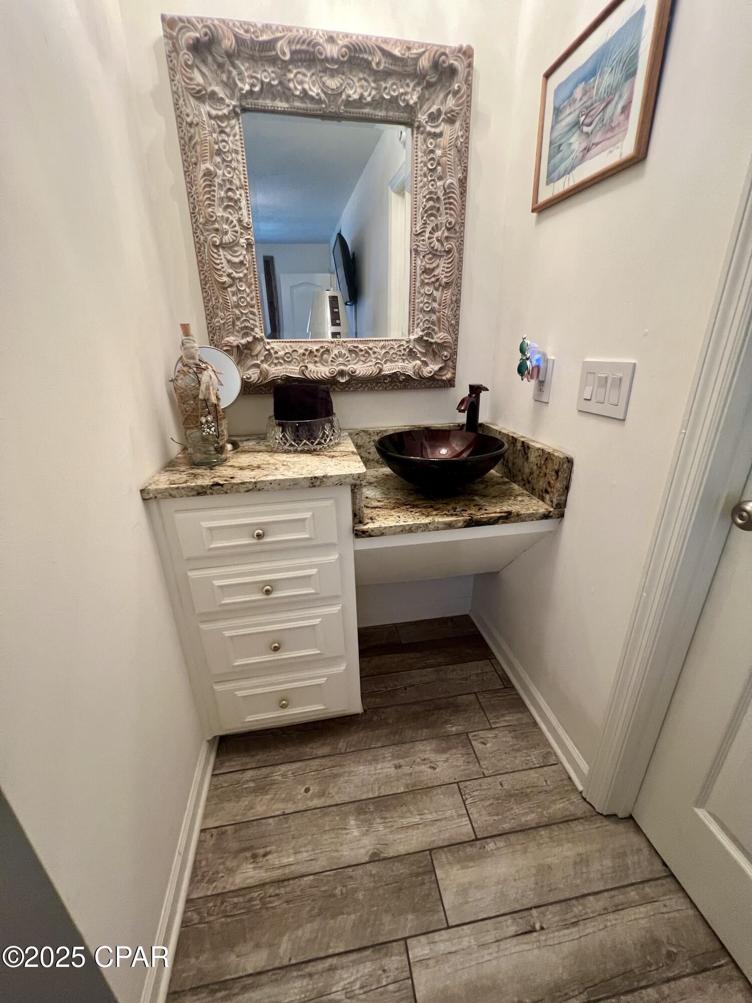 Elfln5e0o1zp5pojcxgoafvqfhwp8cri40zox7kta4g