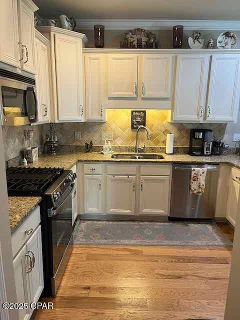 4nqiw7dhbqyrg4tddvu3jfhudmsjjn6cluq3x_dnd1i