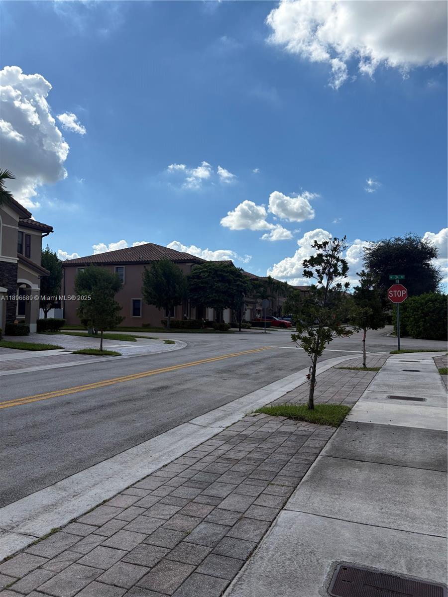 Property photo # 4