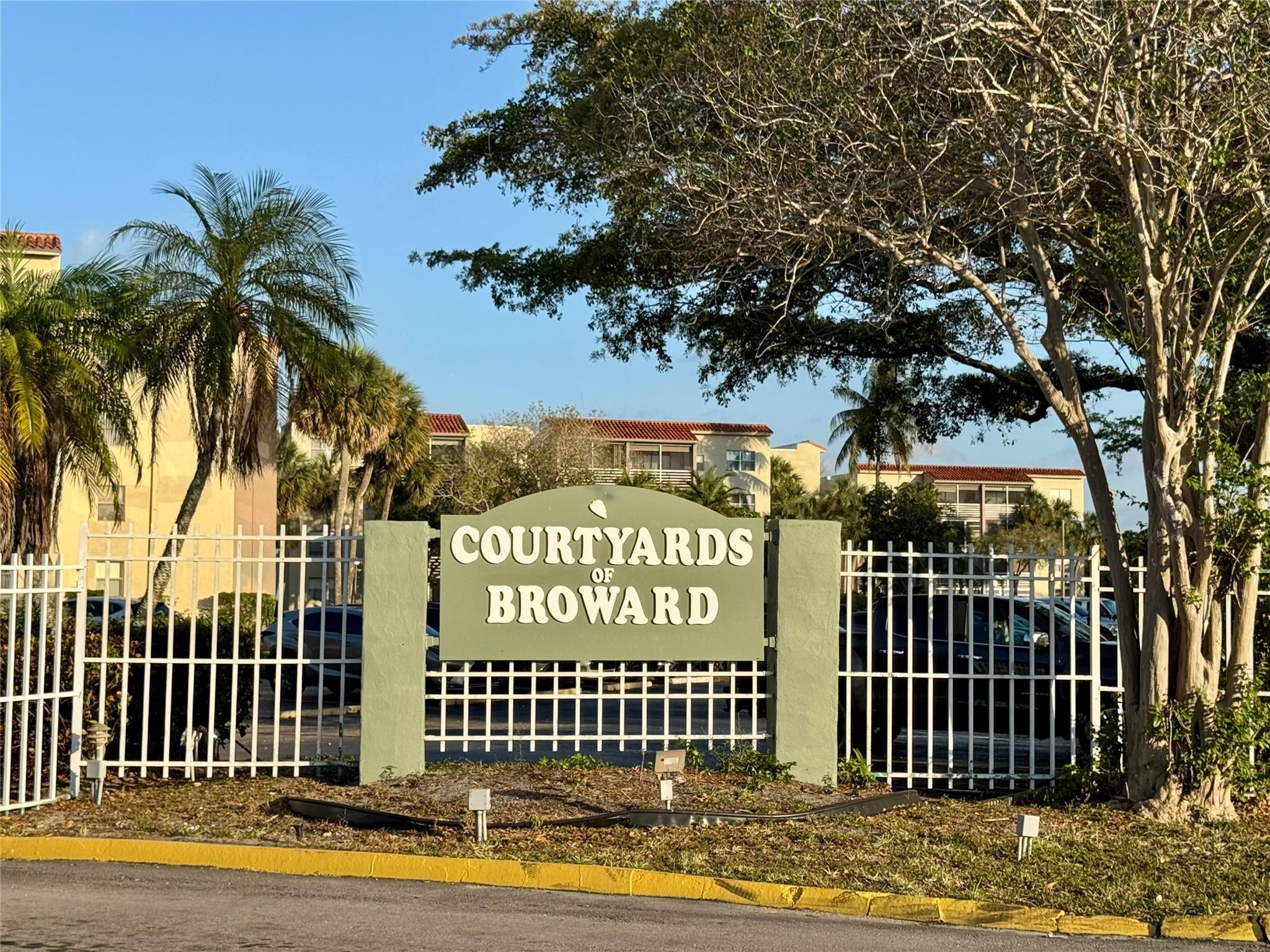 Courtyards Of Broward