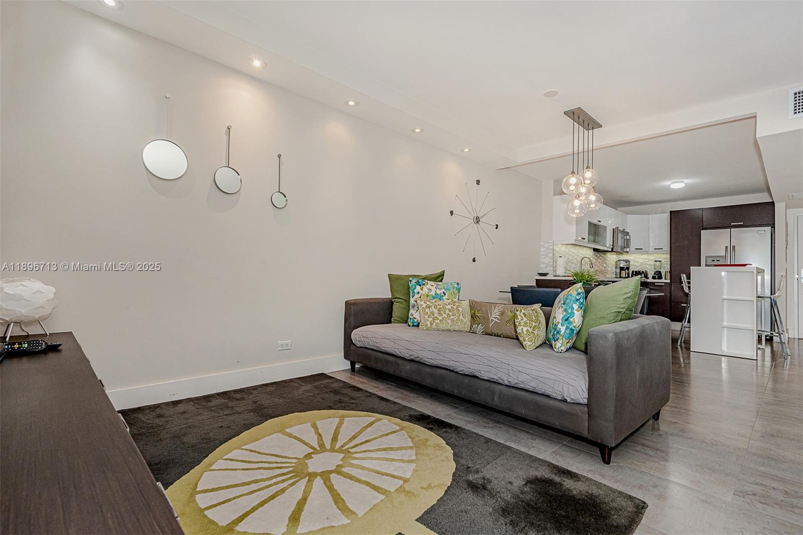 Property photo # 8