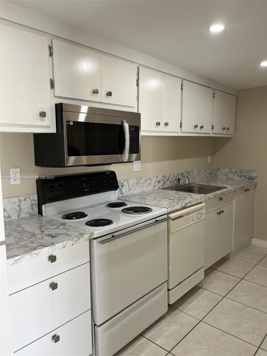 Property photo # 0