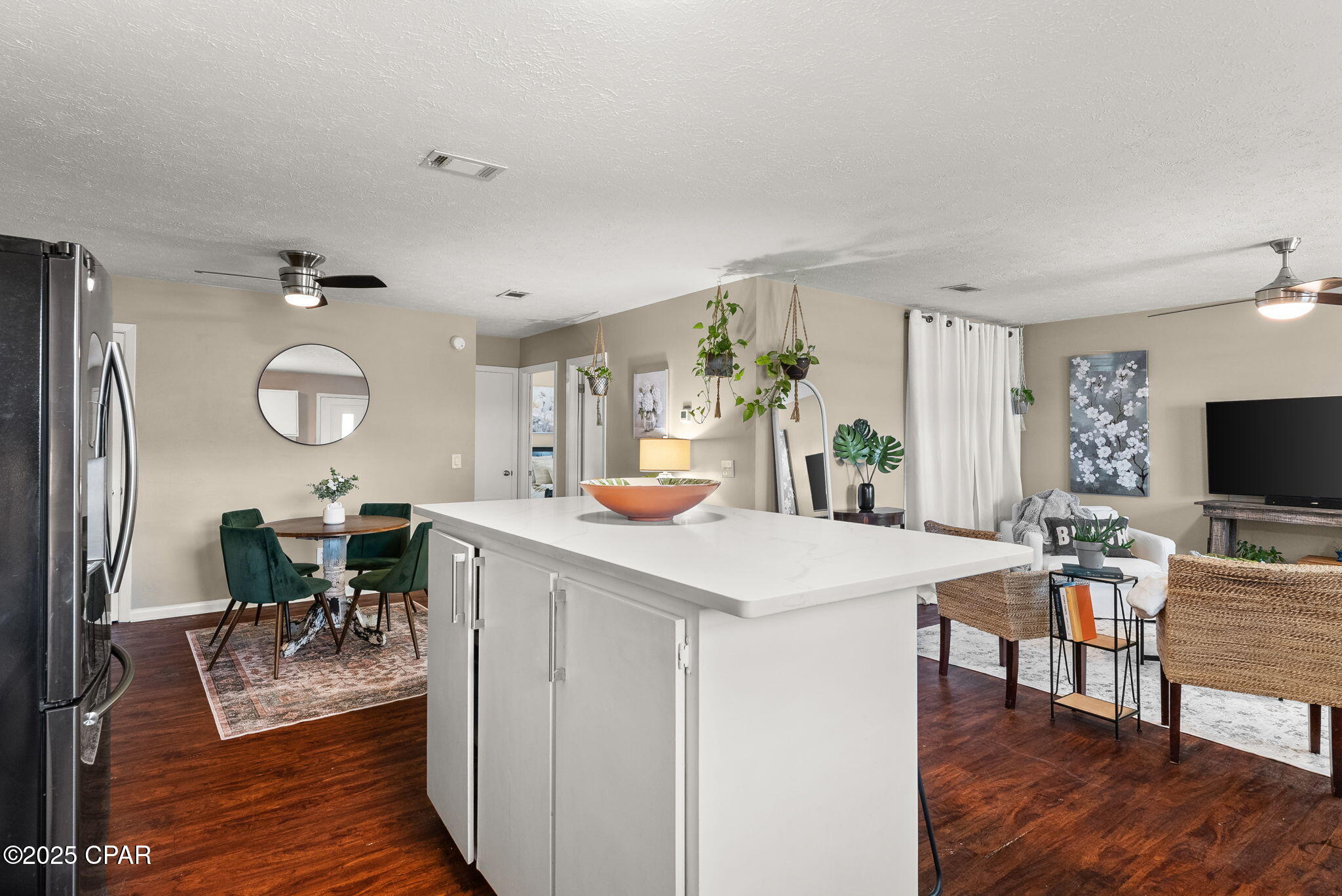 Wxm1qxf1uvmrh4kmij5to3mq Aoiiavo534n01hiysc