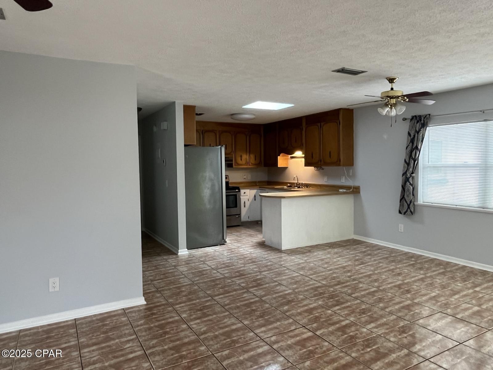 Esg4m_pi Zxjp1jucrvbxo1c1o8umeu6zwj2ybndrss