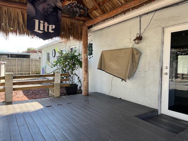 631 N 70th Avenue, Hollywood, FL 33024