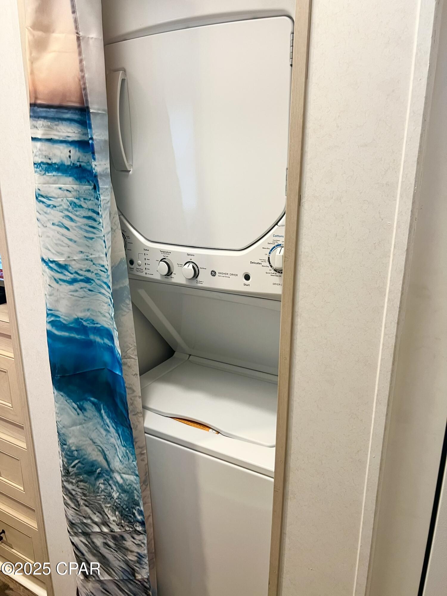 Sfllooy Pji4zpsgjqgih6i6wmxpyskaalsgu2tlroe