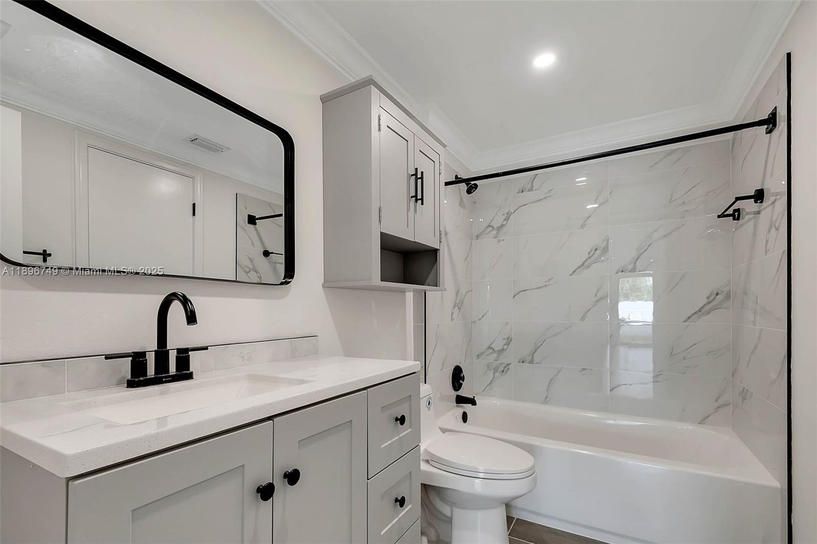 Property photo # 9