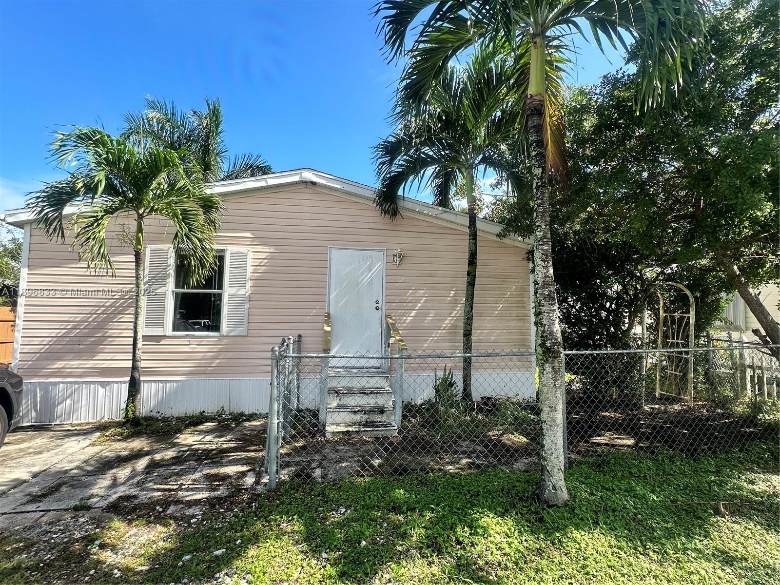 Property photo # 0