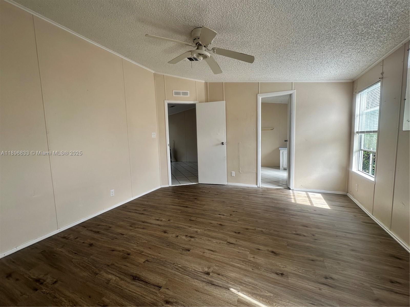 Property photo # 7