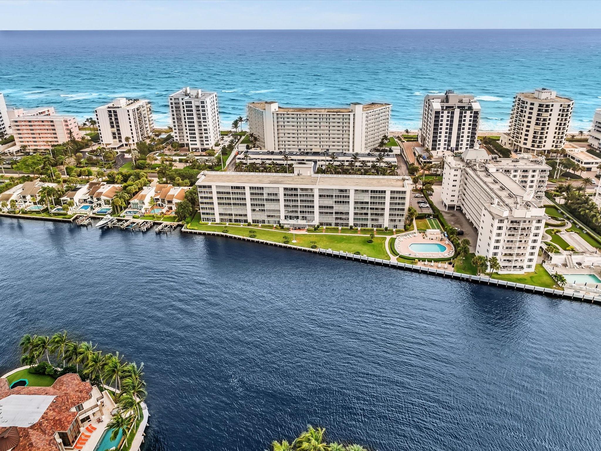 Penthouse Highlands Condo