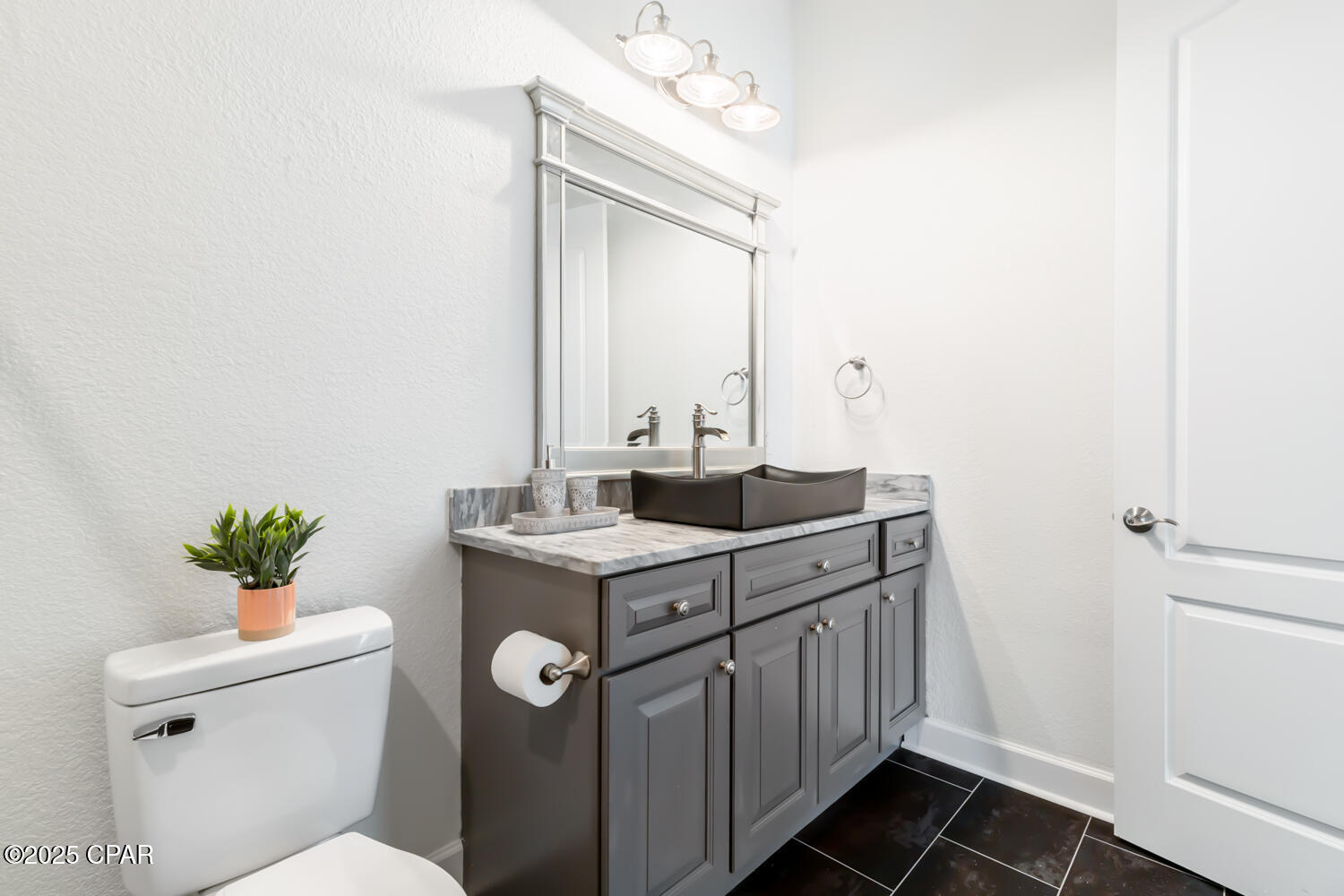 A2ikxukg6 V25jca3ywerieaxceuvtnv6_0zcdnoc E