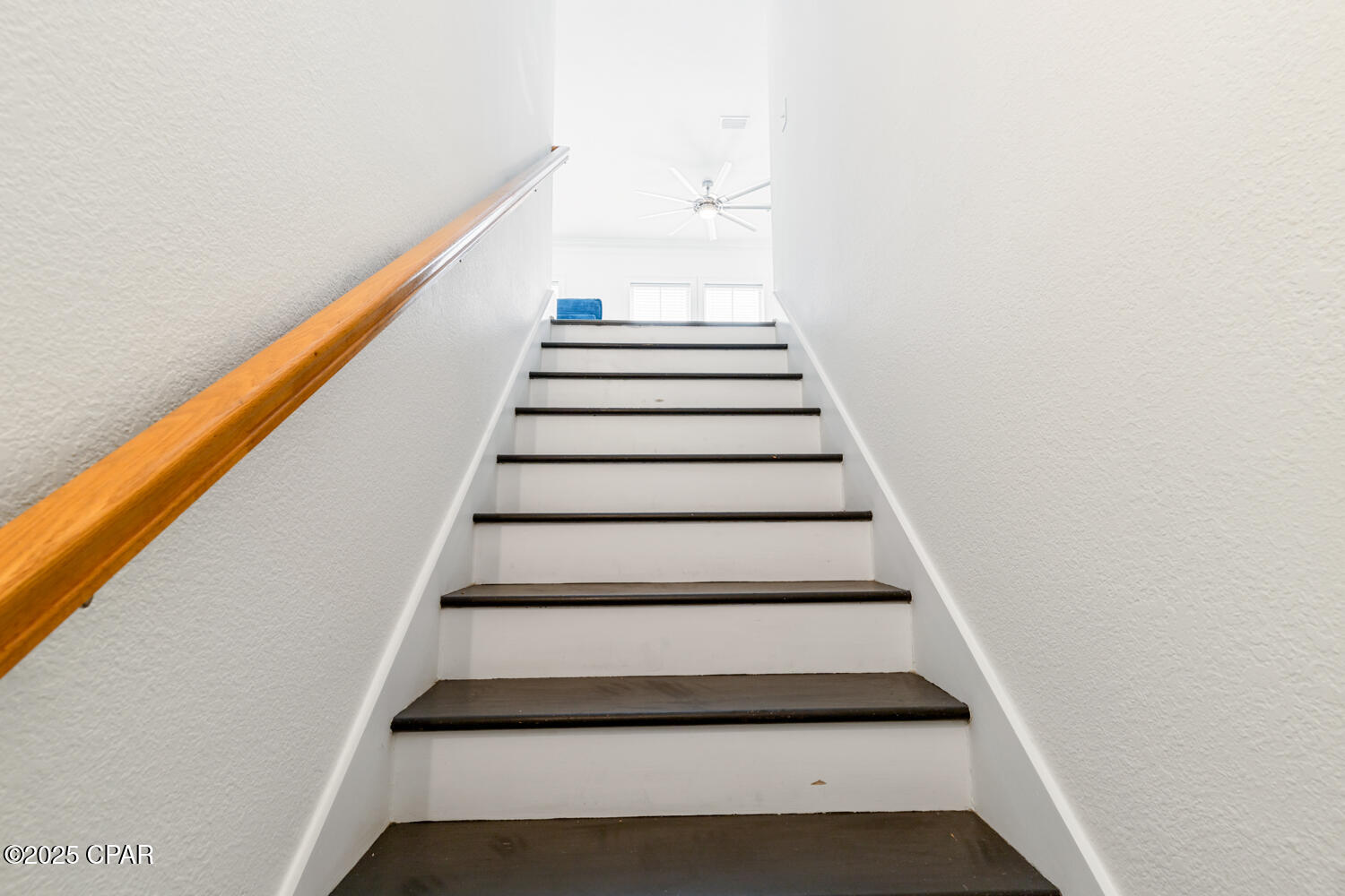 Image 17 For 337 Grande Pointe Circle