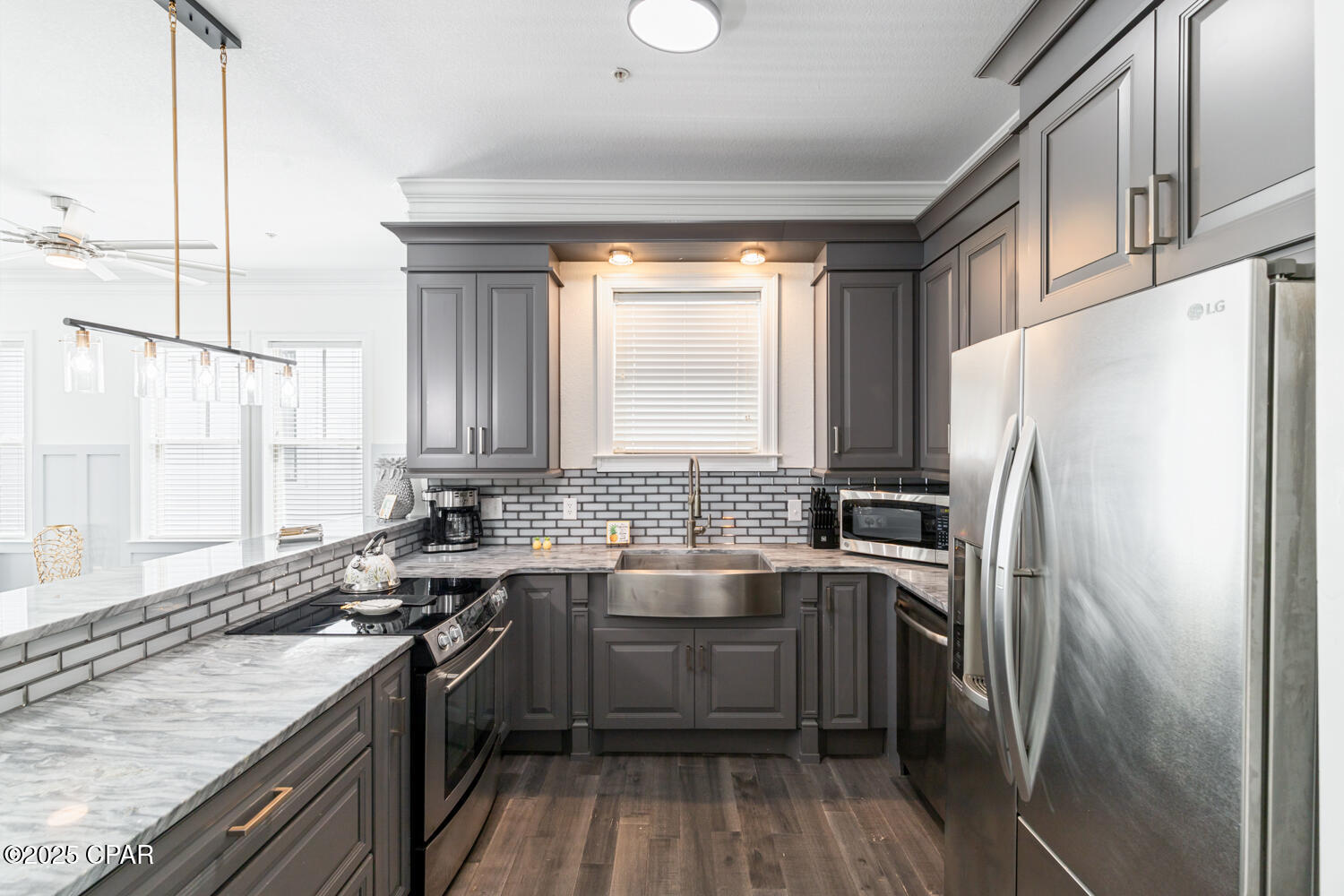 D I2nqwf 3wjatgyjm1ta4bwlif7aabq4tvnmzwv_nm