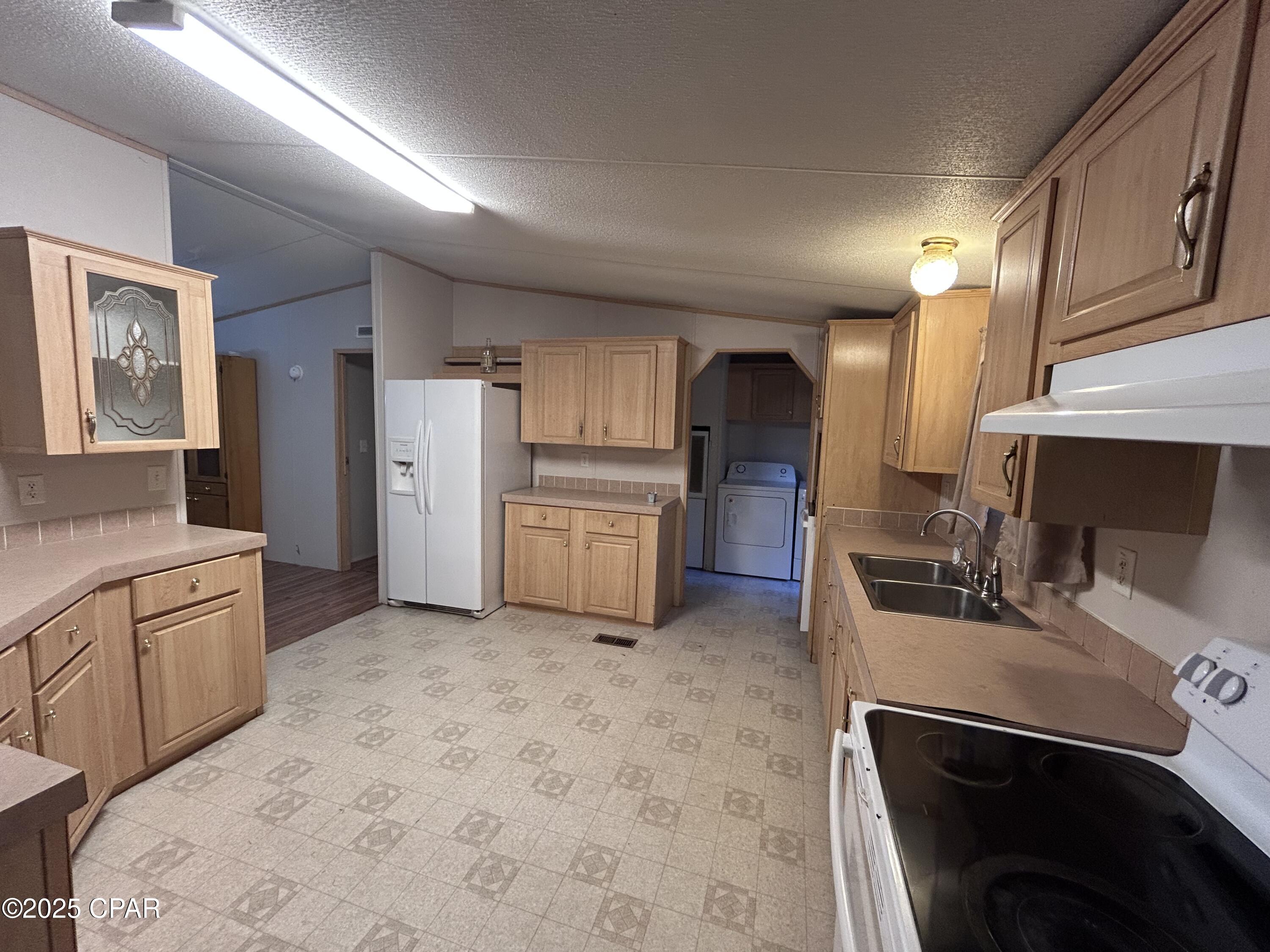 Cncothg35obzf8g6os_zytpqbnj Fb1of1uuc0nhvyy