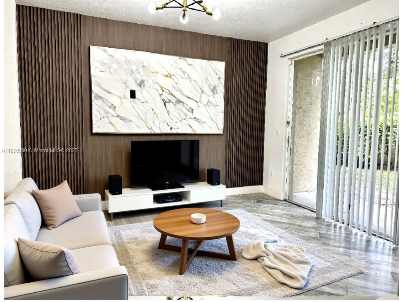 Marsh Harbour 49 Condomini