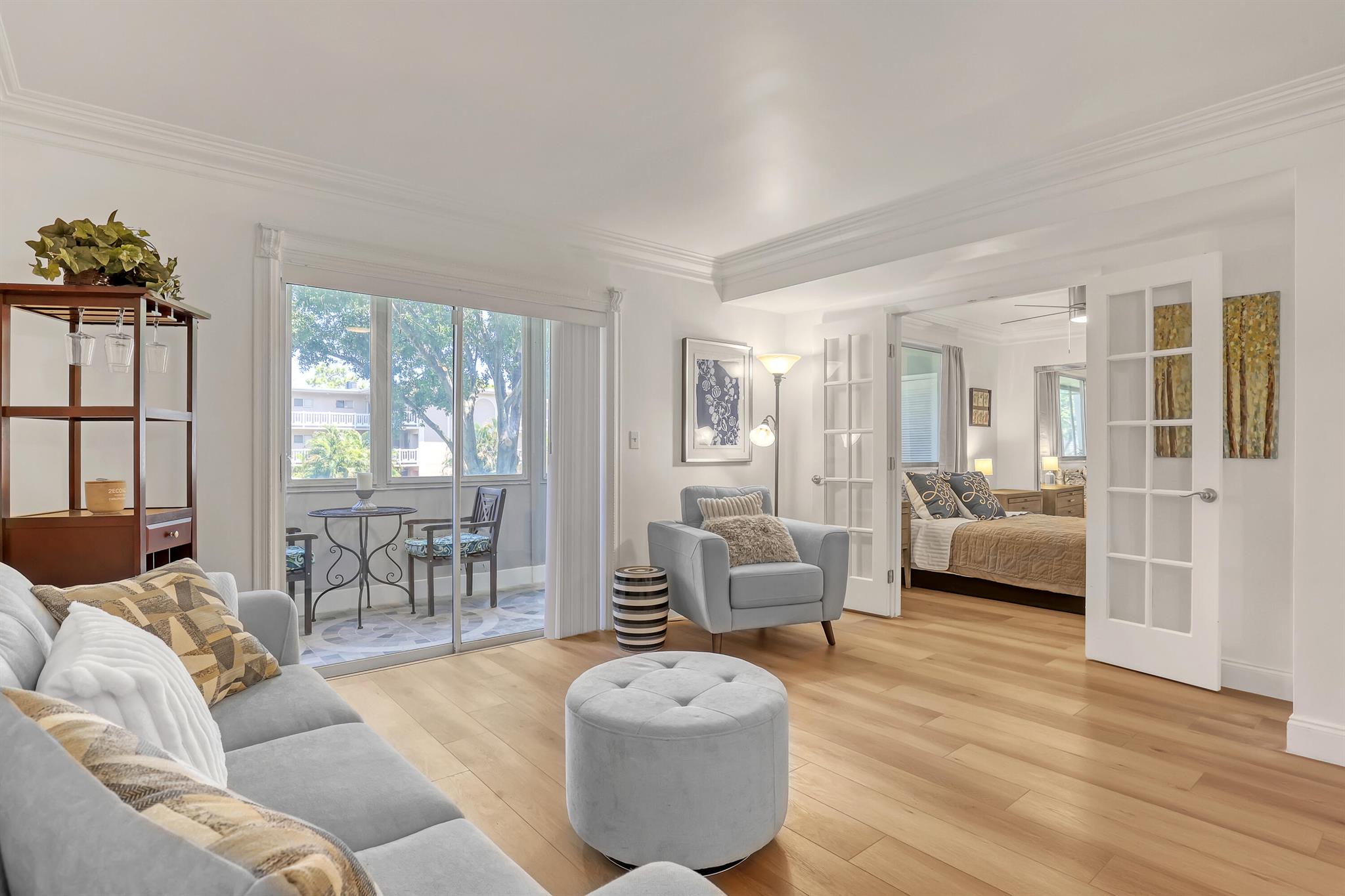 Lake Clarke Gardens Condo