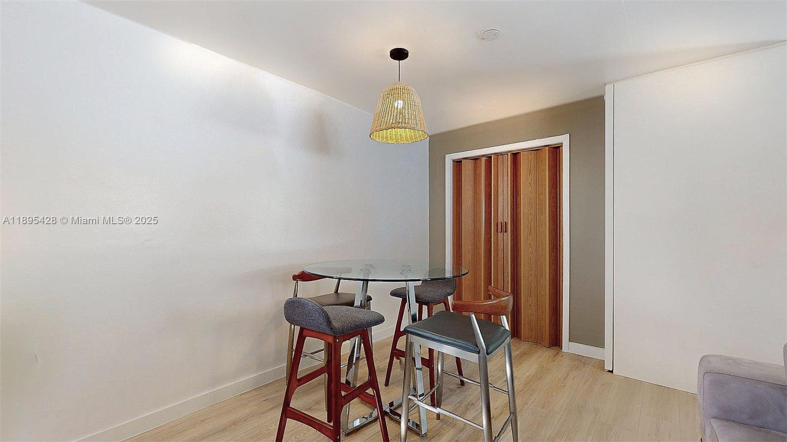 Property photo # 4