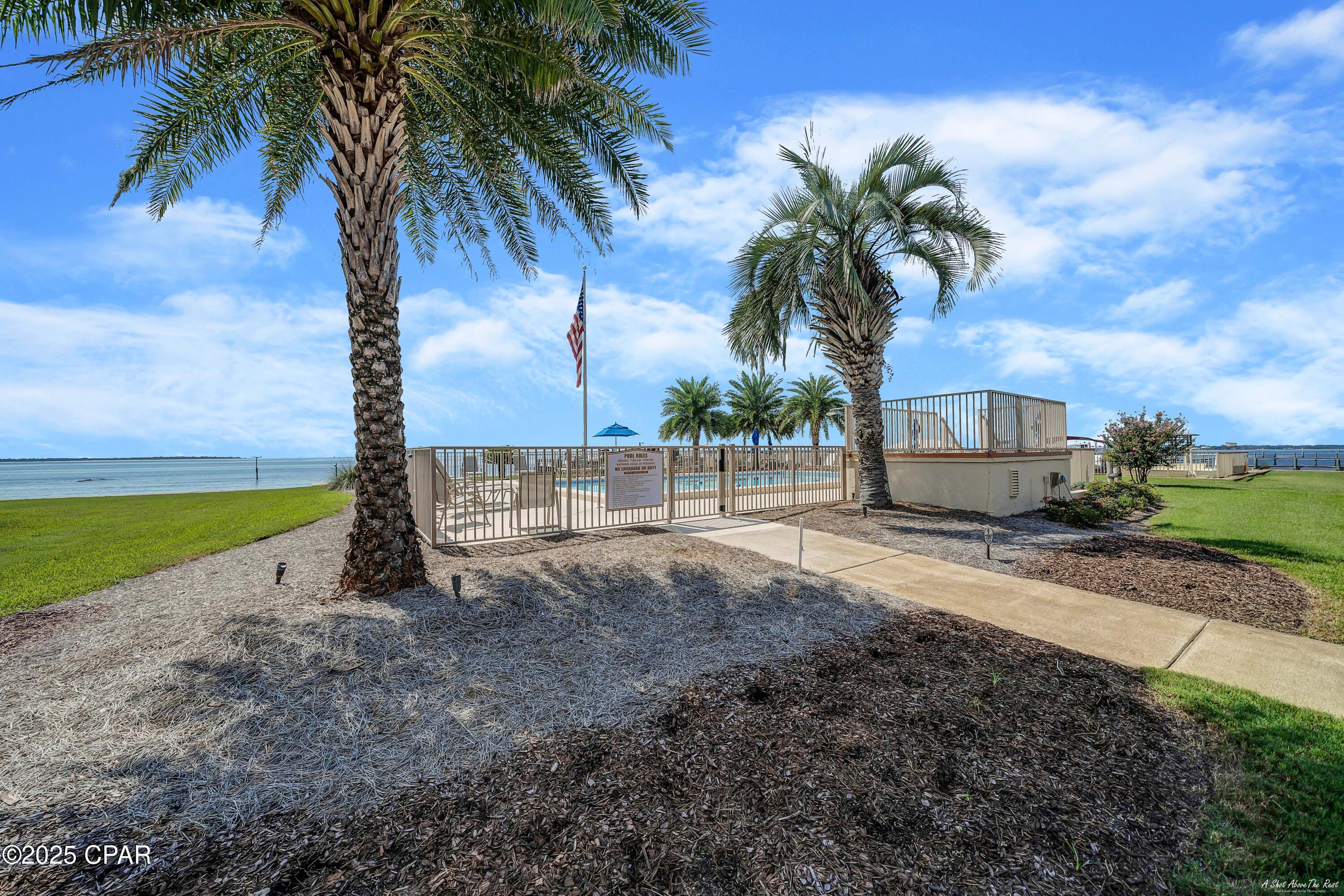 T V Rzwp4gr9kc8v5lbpzeslz6wp952sgysre4558k4