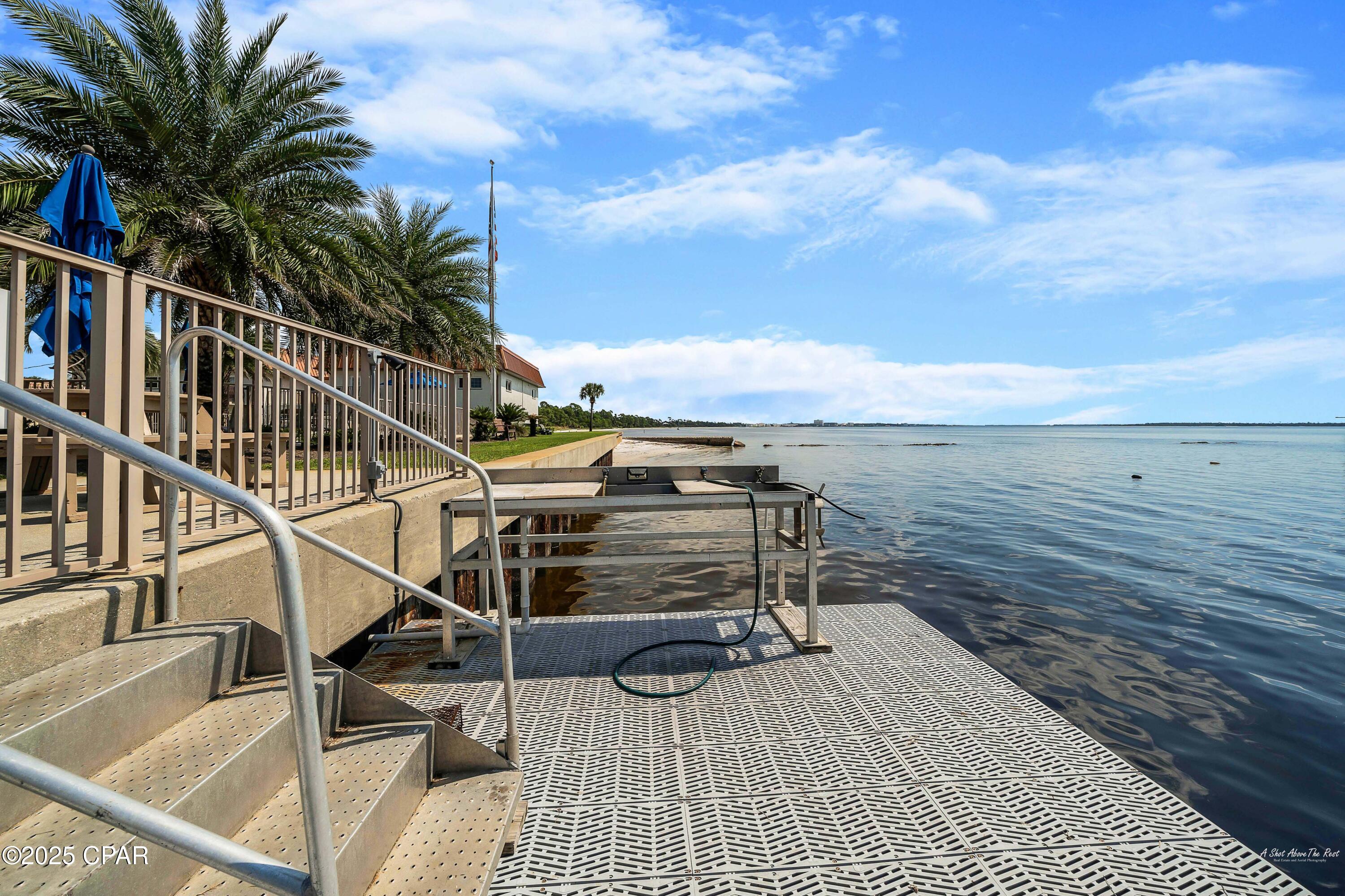 2zietwnxjvk6ongmtlcqraycaeafb7_wwbyofzbr4vy