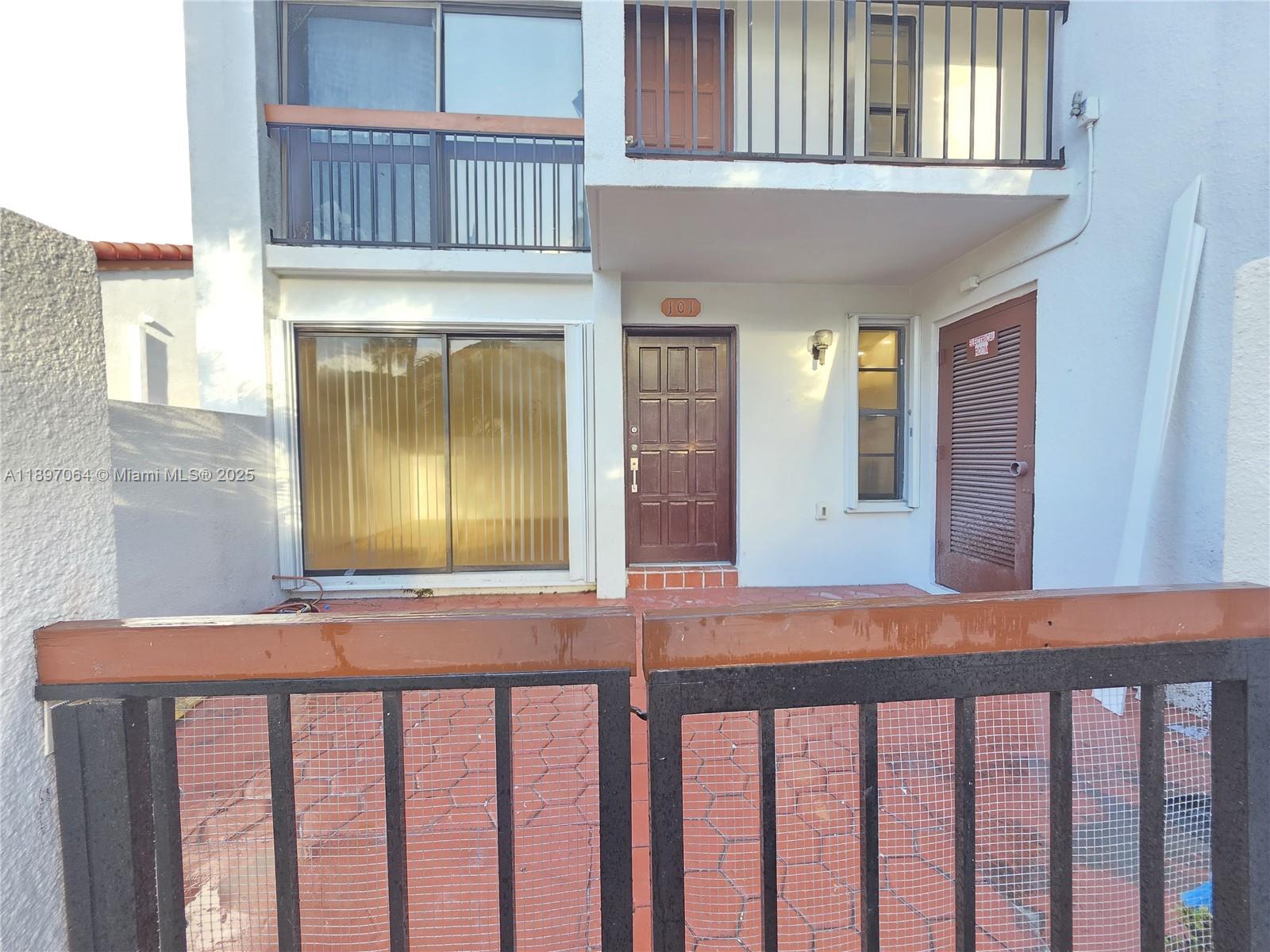 Property photo # 4