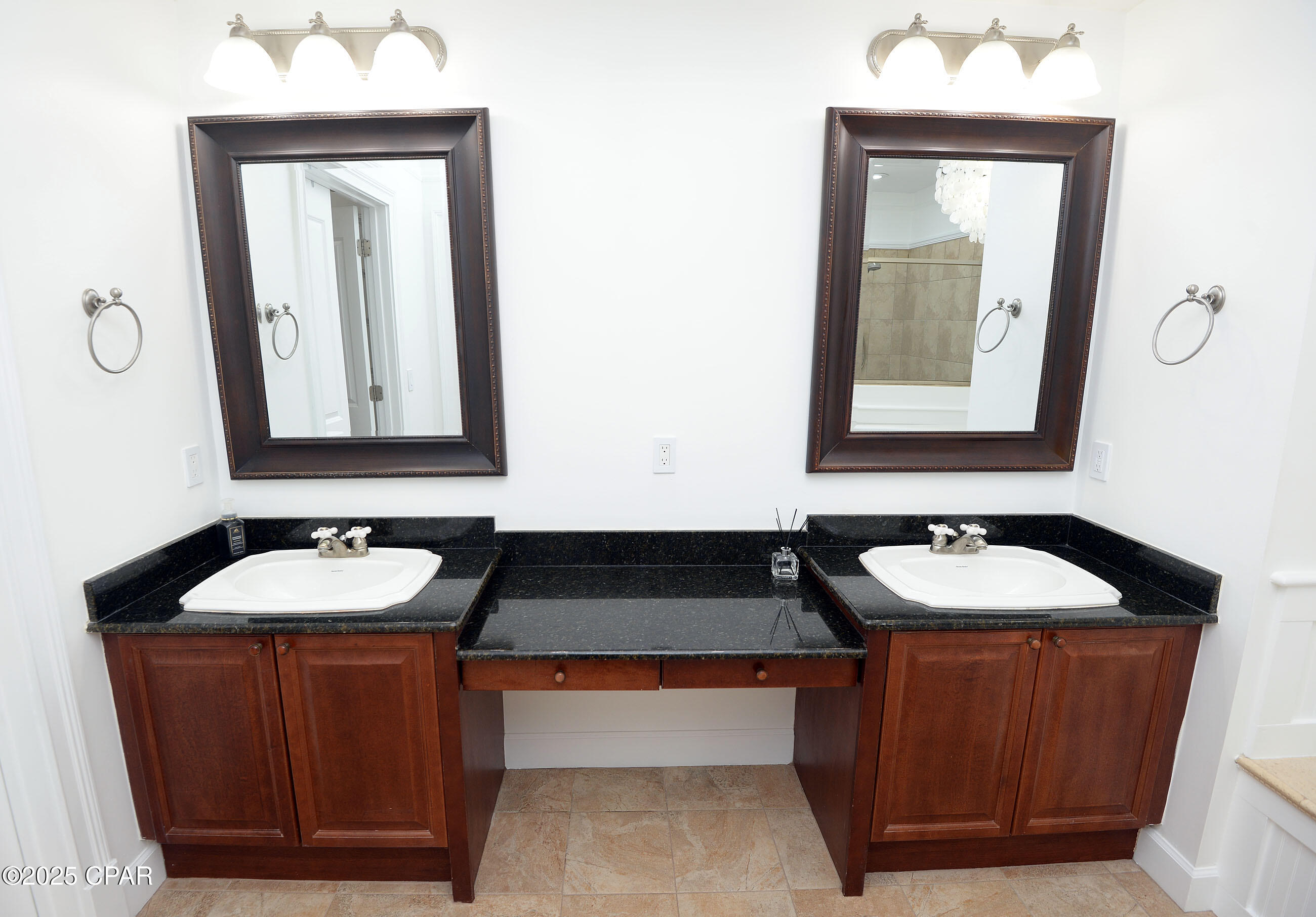 A0vzpyuqujiabbgfcfaz90udidyb27imwnkrjtnvzmm