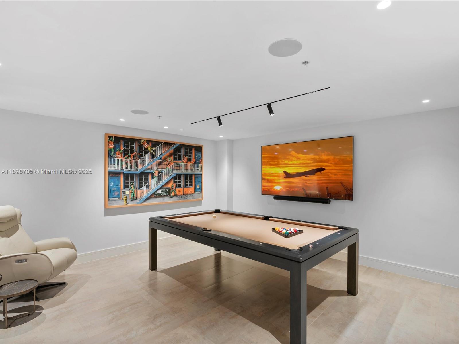 Property photo # 4