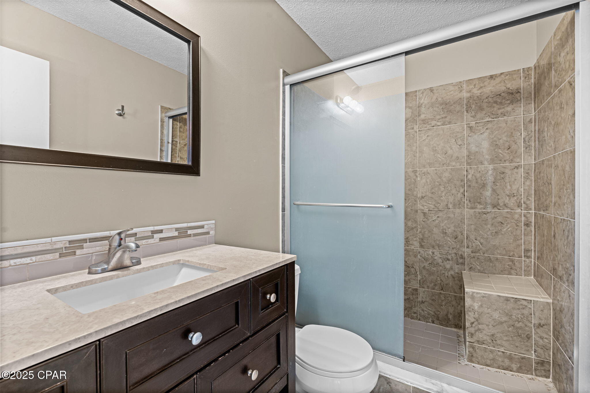 1oj6y4dan7xqv4d8ajy5m_y0zragoodg4te9lmhudw0