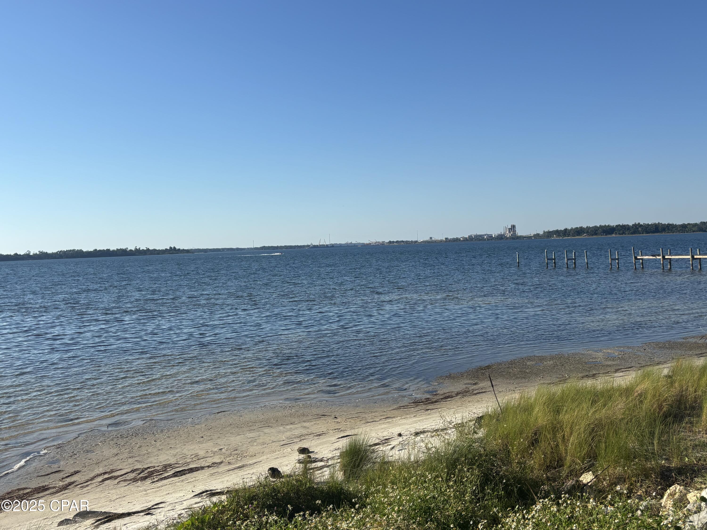 Uixzoo6ajhvzk4lku6t9 Xd305ygldisrshunlmi9ki