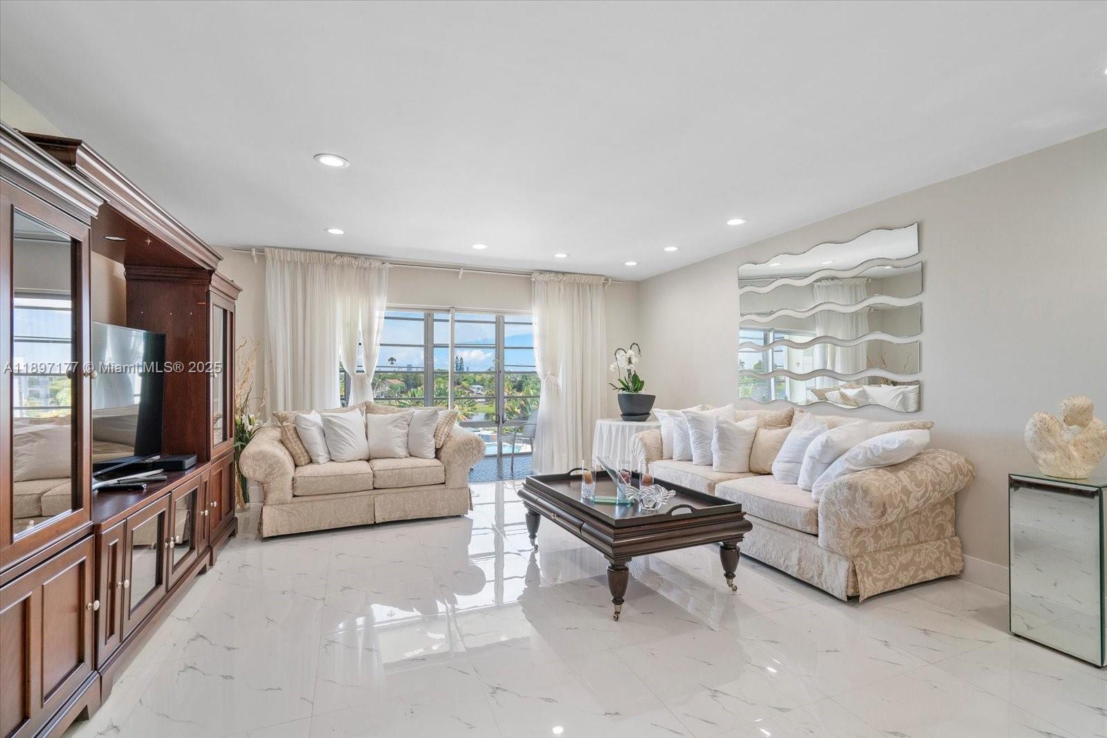 Property photo # 2