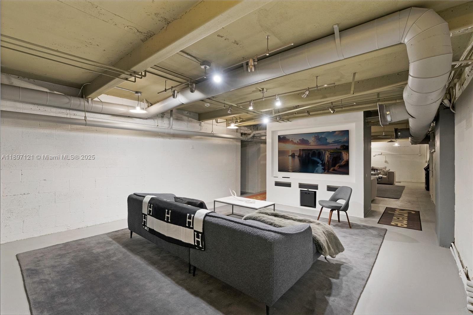 26 Tahiti Beach Island Rd