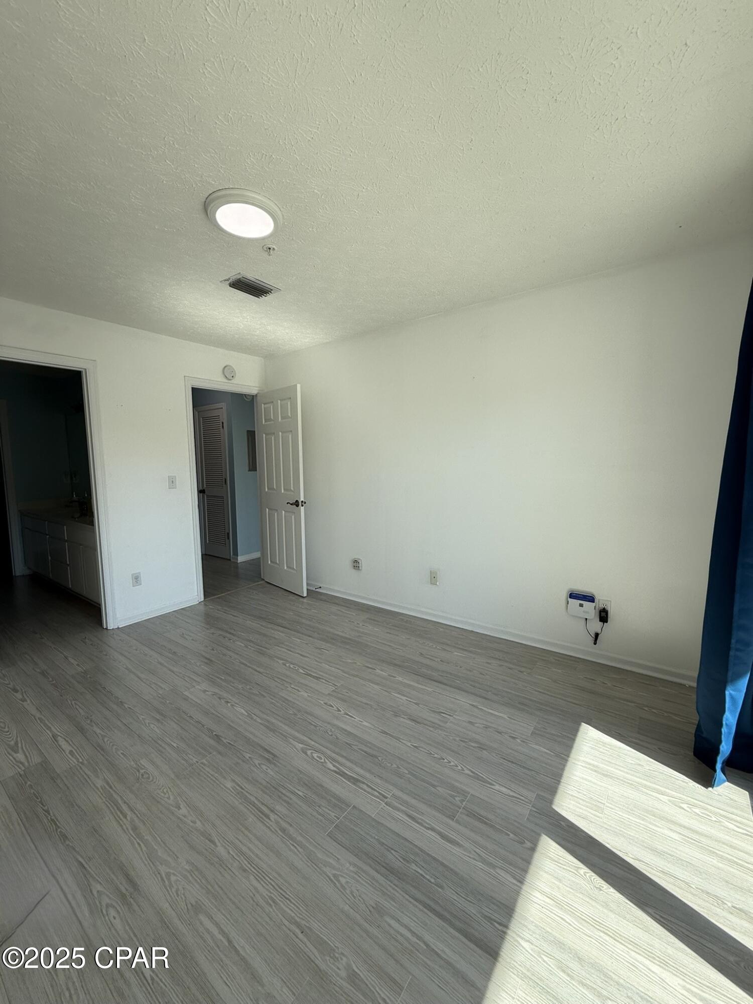 Image 12 For 17690 Front Beach Road C207