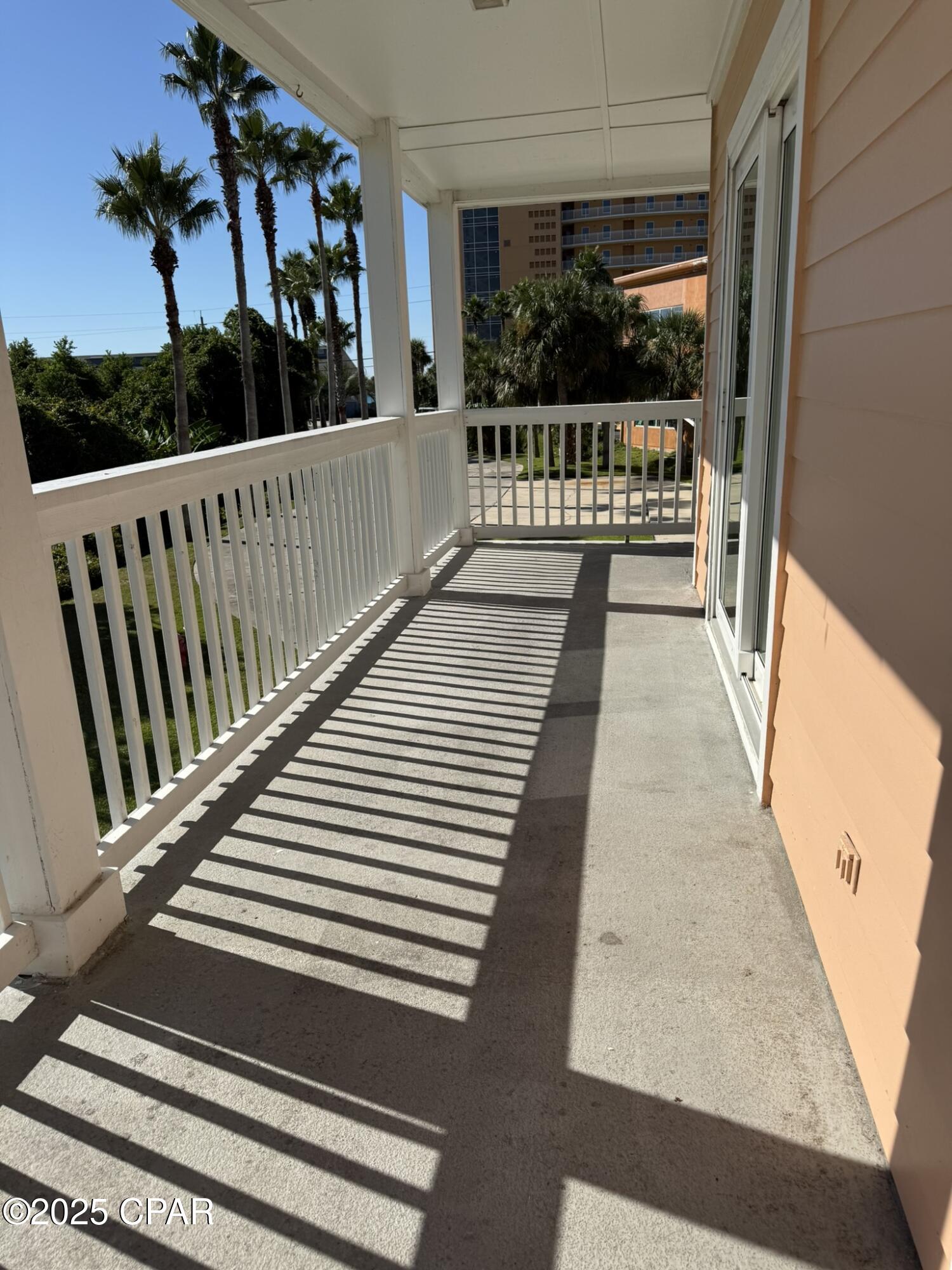 Image 18 For 17690 Front Beach Road C207