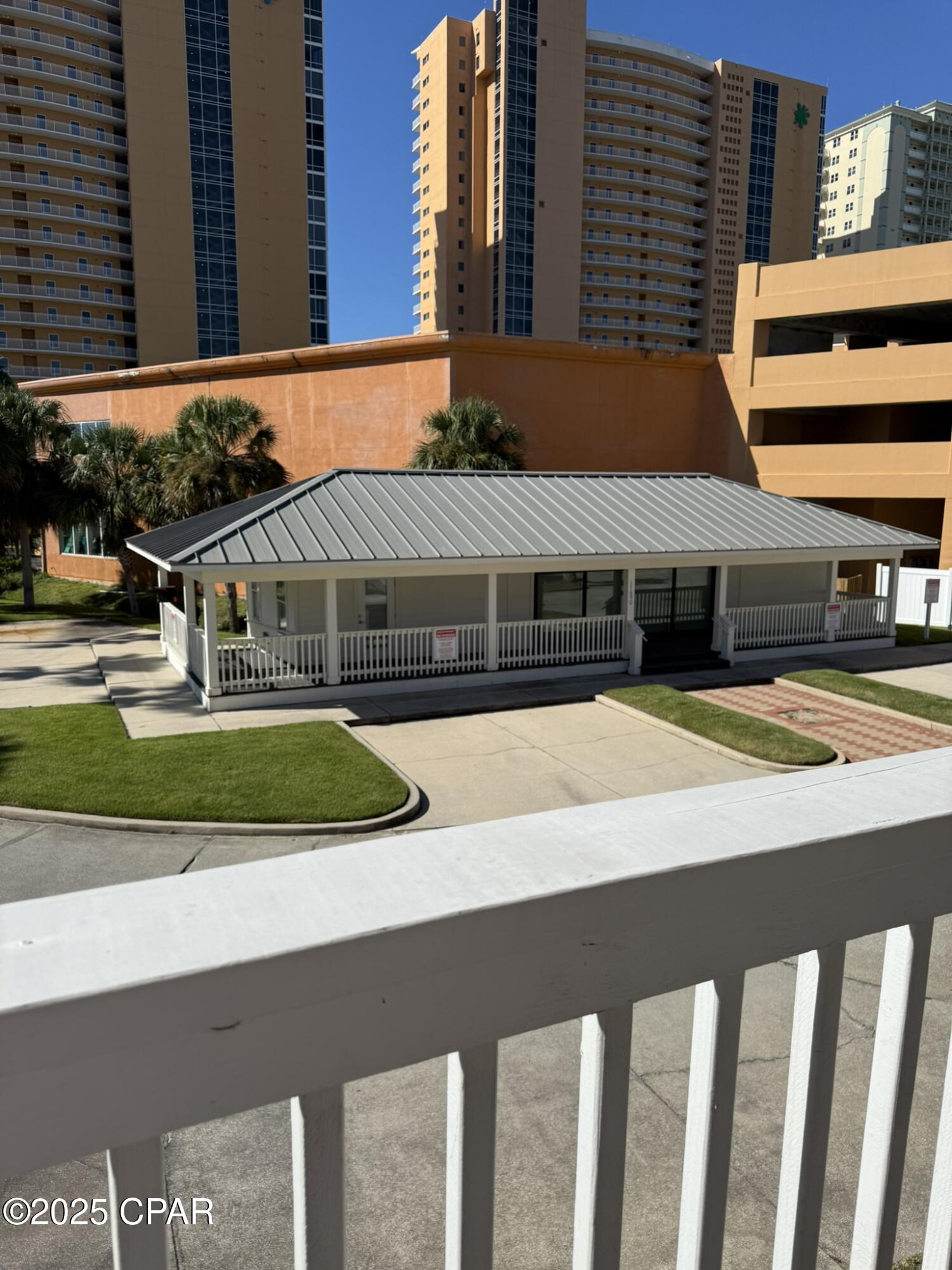 Image 19 For 17690 Front Beach Road C207