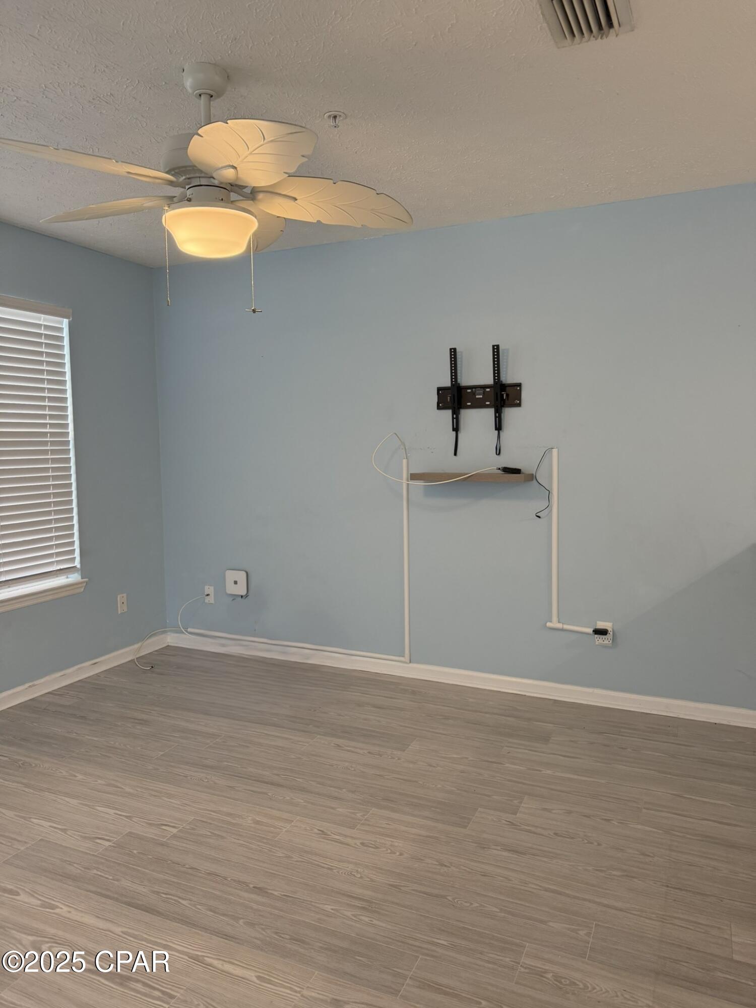 Image 3 For 17690 Front Beach Road C207