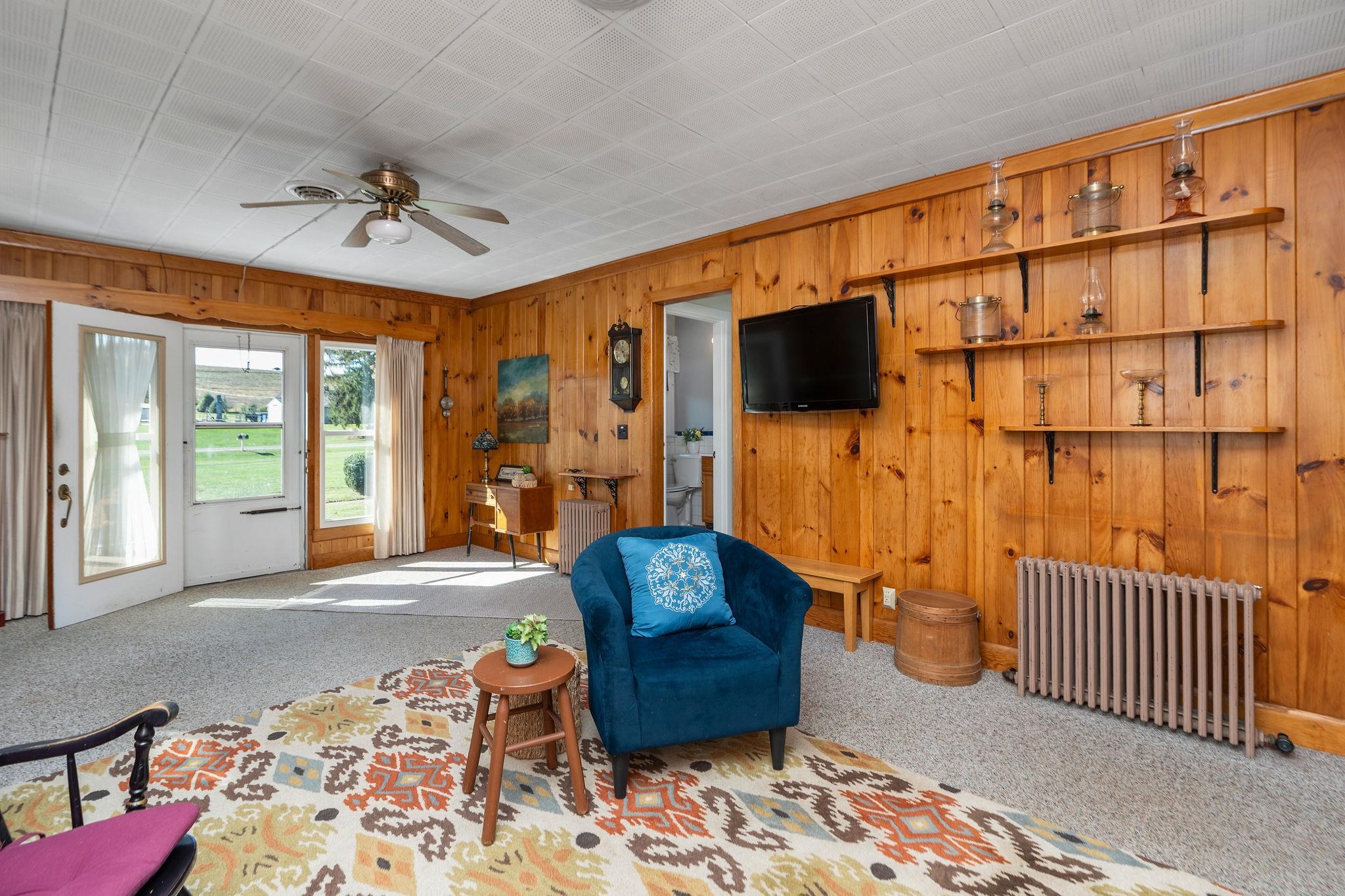 3219 Churchville Ave