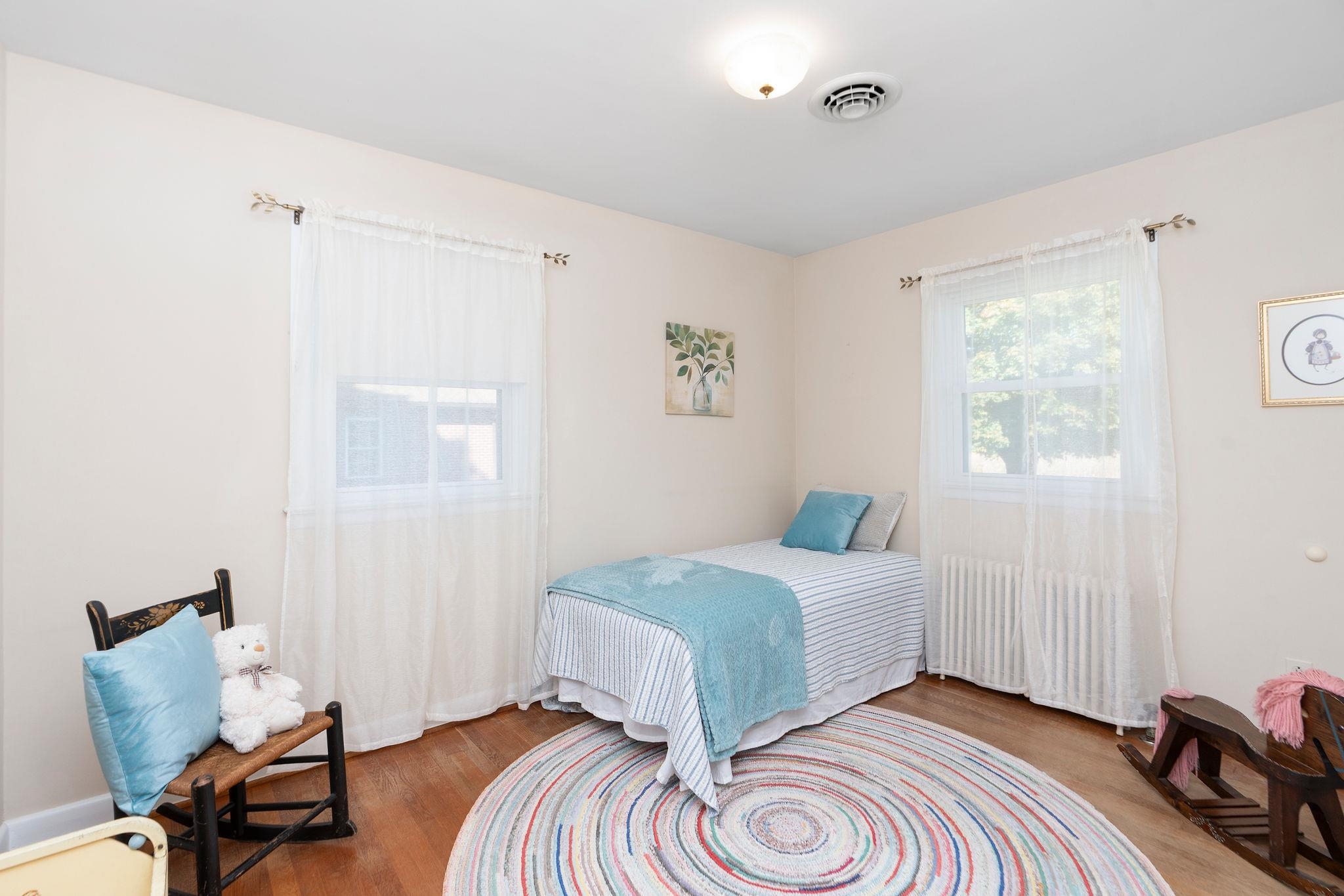 3219 Churchville Ave