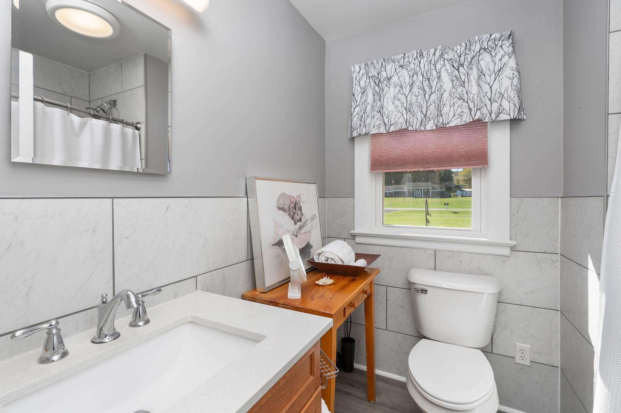 3219 Churchville Ave