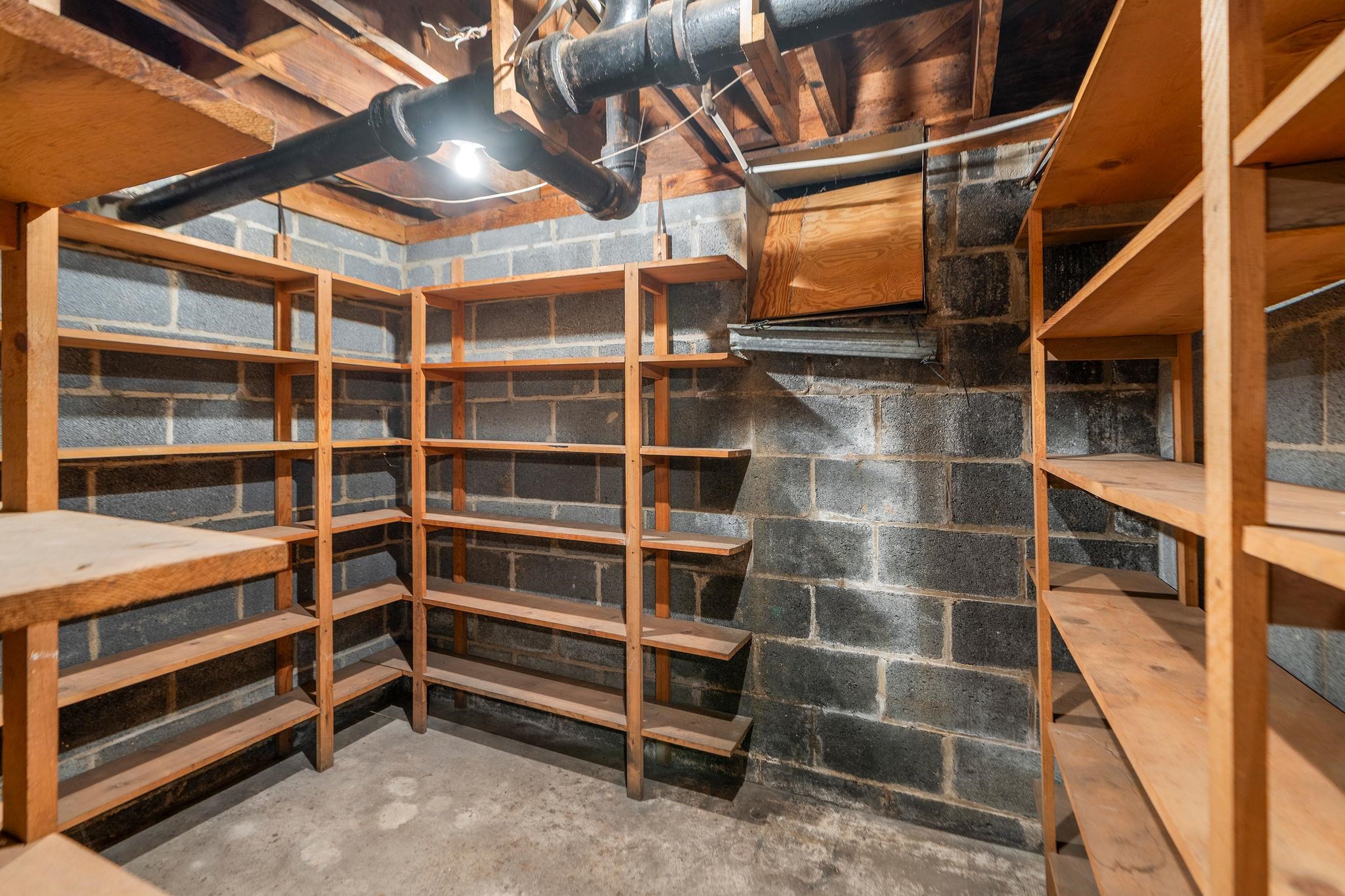 3219 Churchville Ave