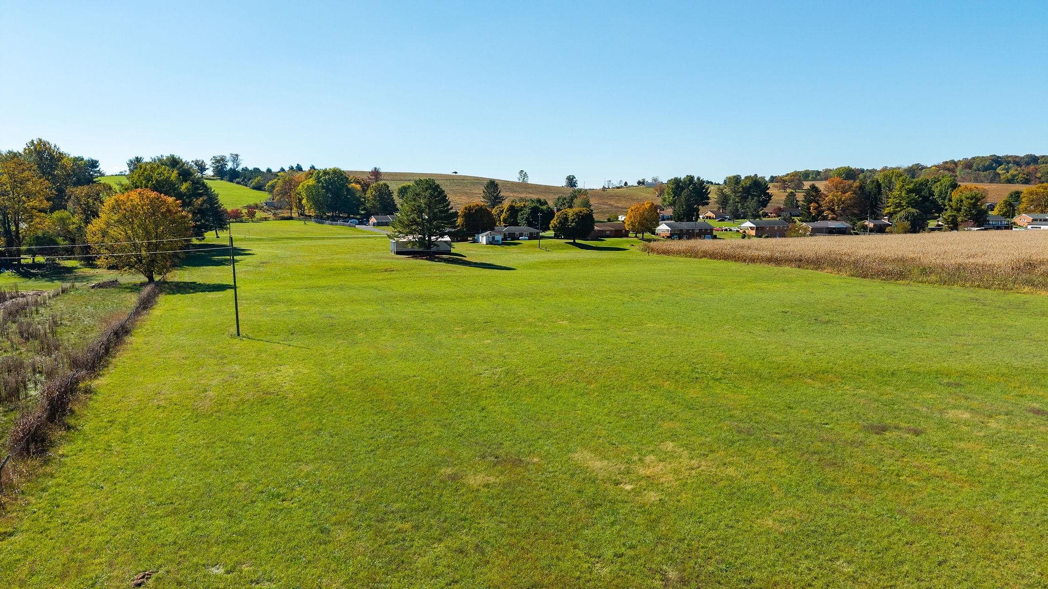 3219 Churchville Ave