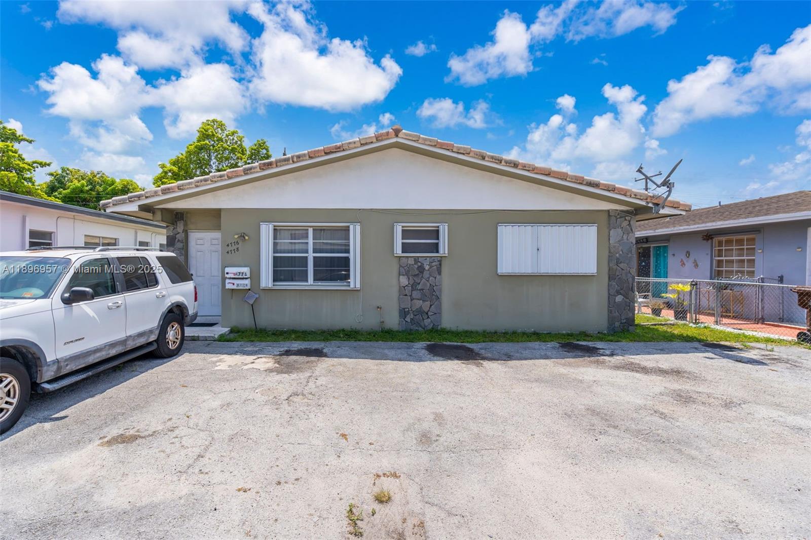 Property photo # 6