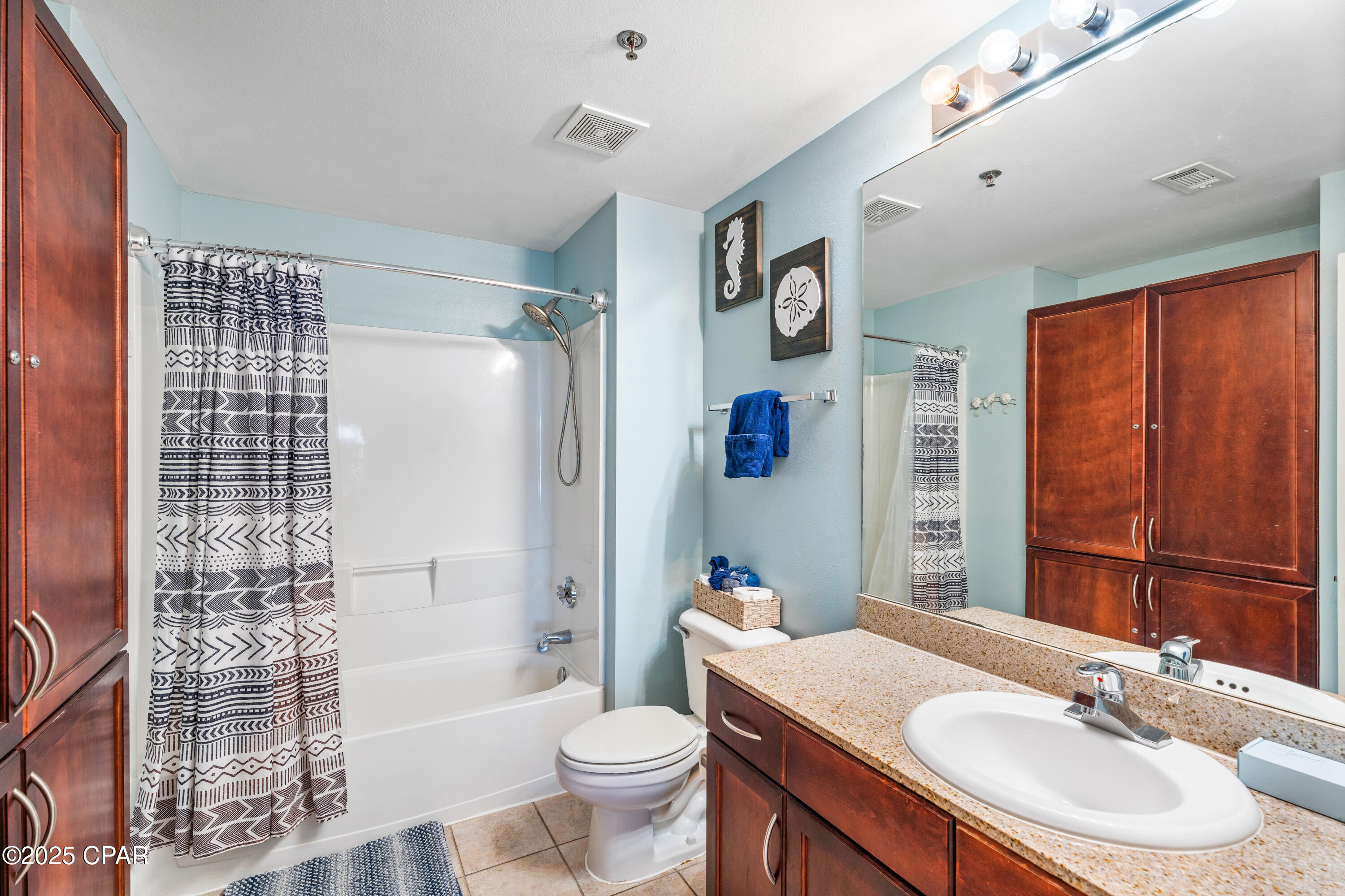 Vczvm3yzbgb21_aehy Frarkcrjlvgha47htlyao  A