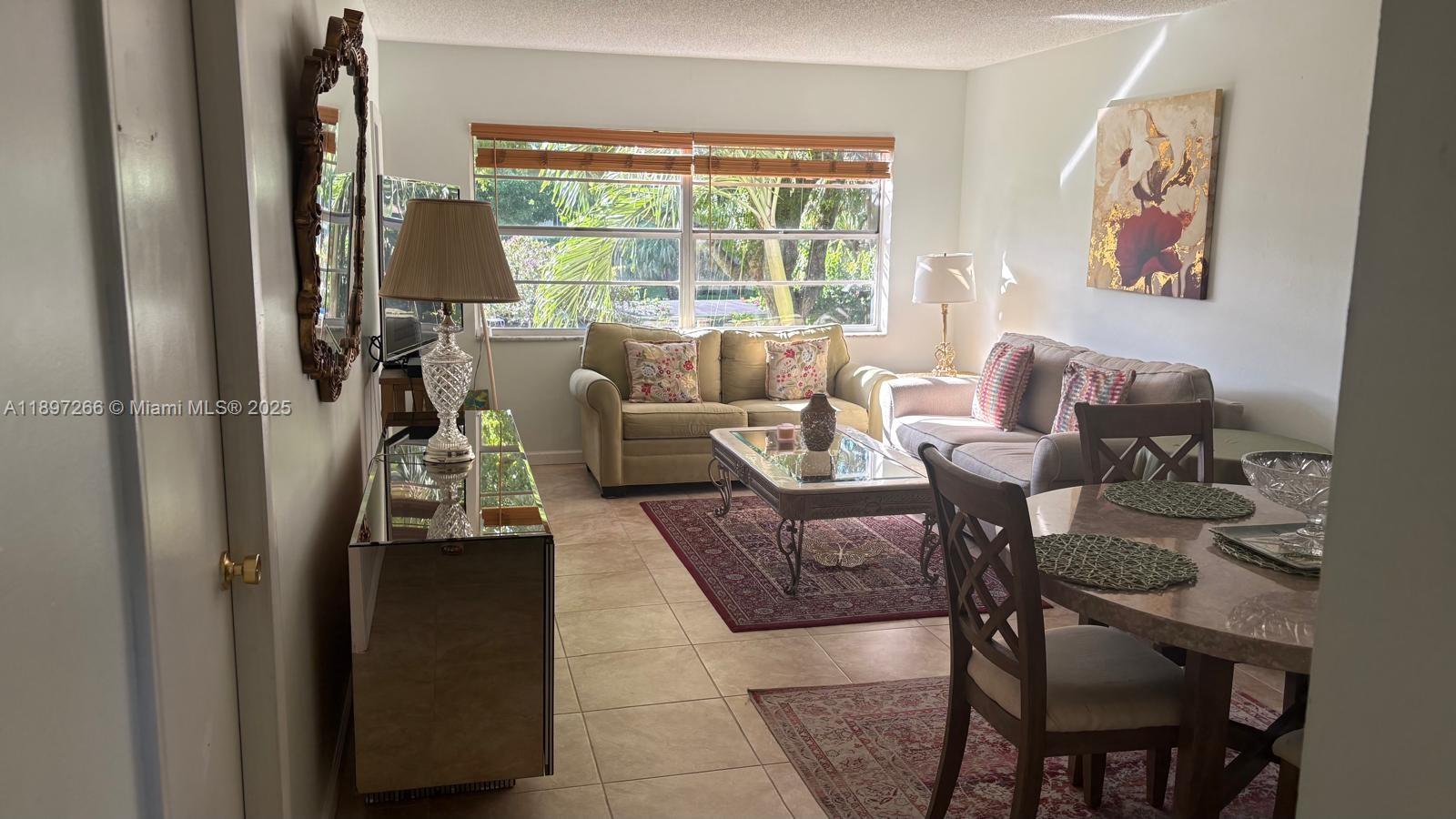 Melaleuca Gardens Condo