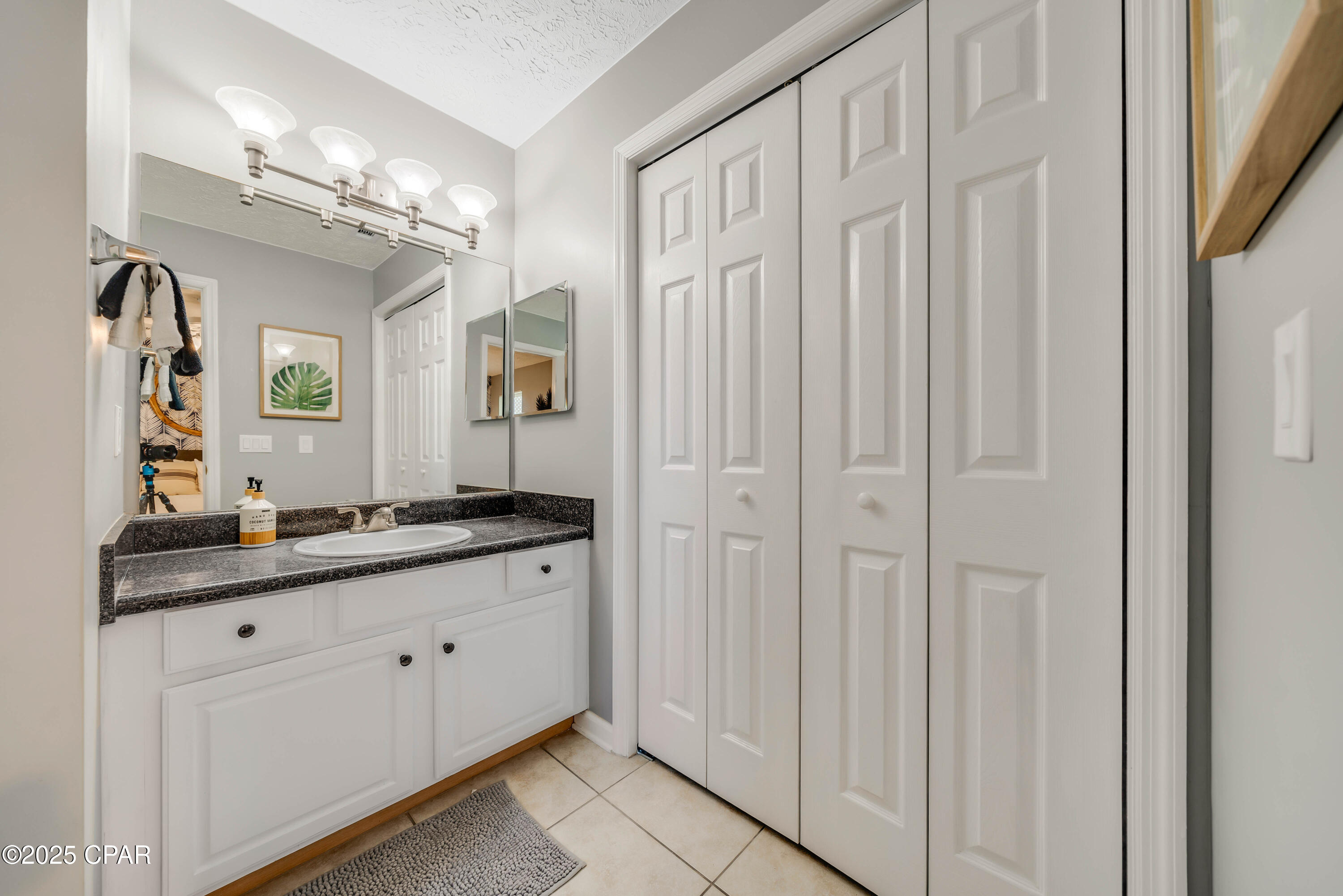 Image 26 For 166 White Cap Way