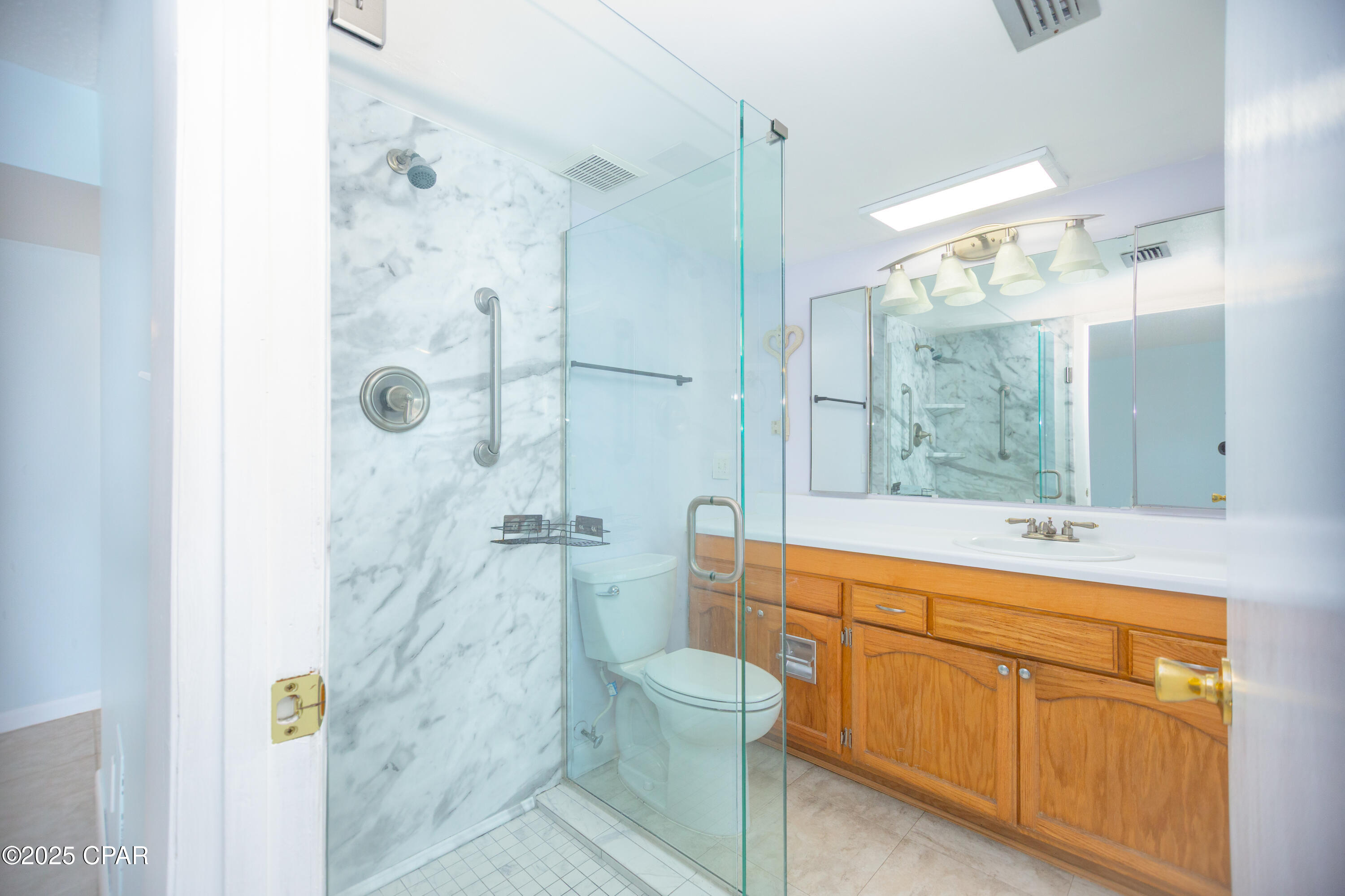 Lkdw3wbhya2hd5bpk4m7sg57wr1i W3avtu3xqzd978